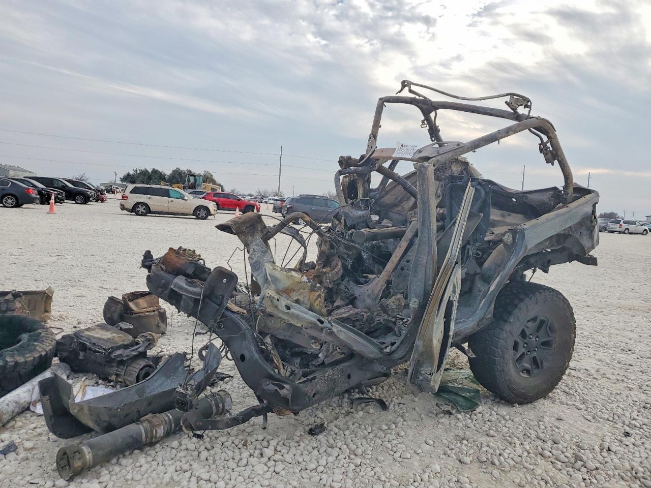 2017 Jeep Wrangler Unlimited Big Bear, VIN 1C4BJWDG6HL525087 — Burn