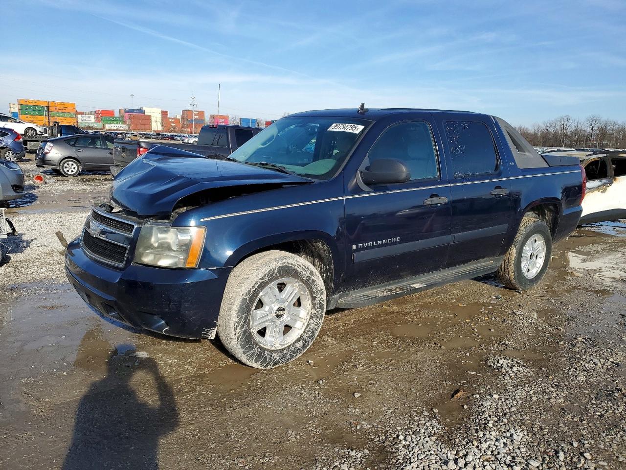2007 Chevrolet Avalanche 3LT, VIN 3GNFK12317G157650 — Front end