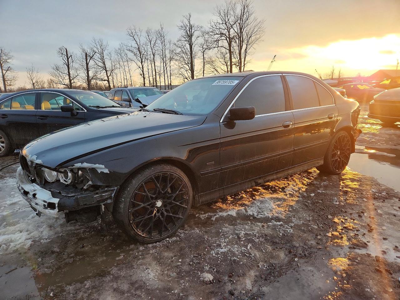 2001 BMW 5 Series 525i, VIN WBADT33431GF40539 — Перед