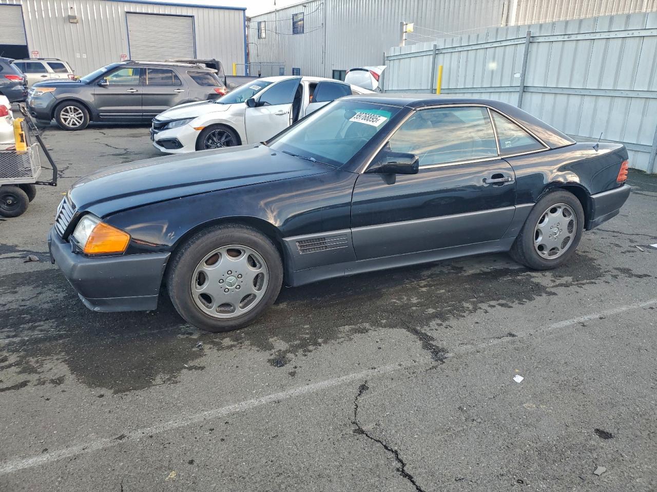 1993 Mercedes-Benz SL 5.0L, VIN WDBFA67E4PF075981 — Minor dents and scratches