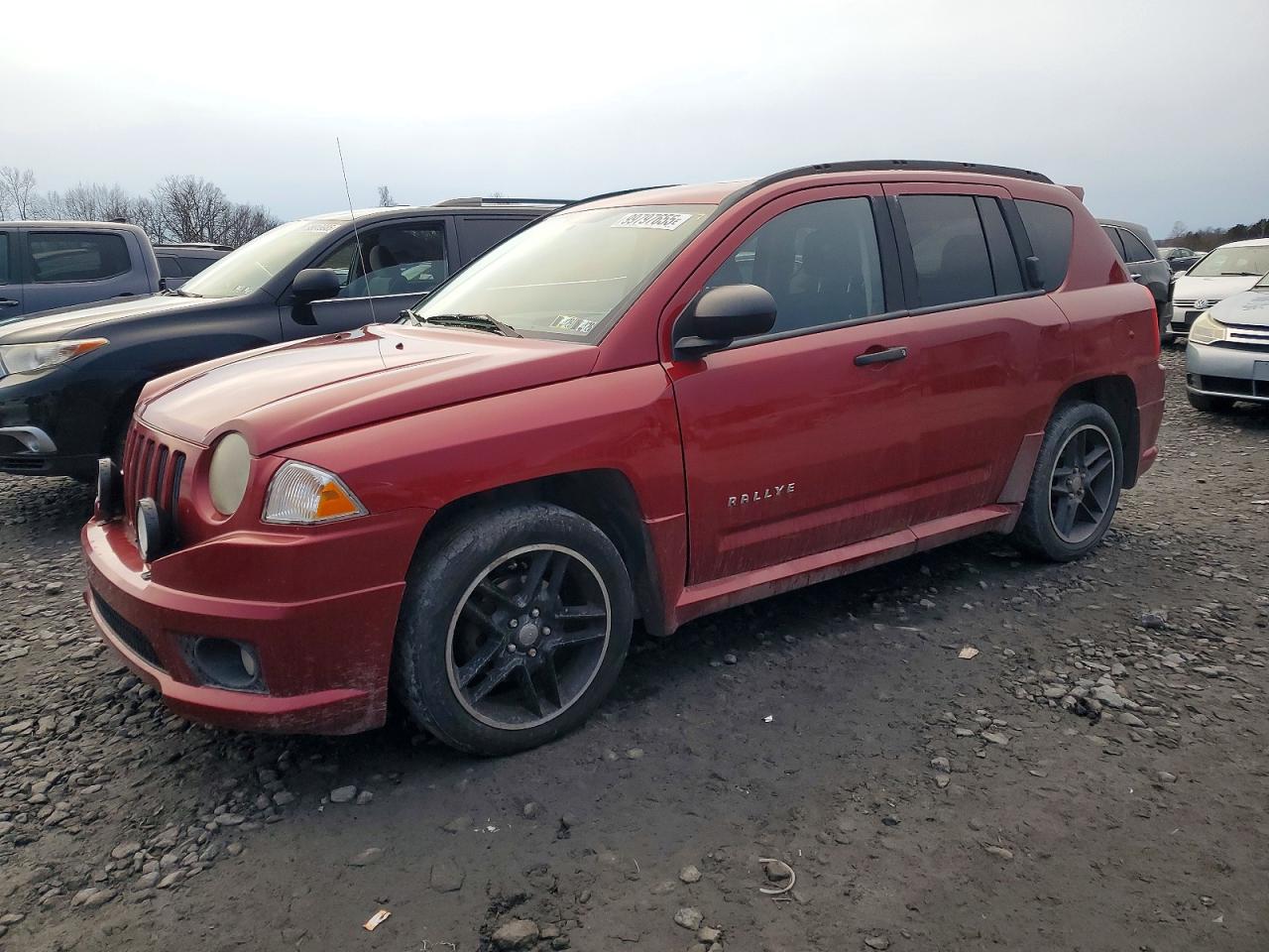 2008 Jeep Compass Sport, VIN 1J8FF47W68D552884 — Перед