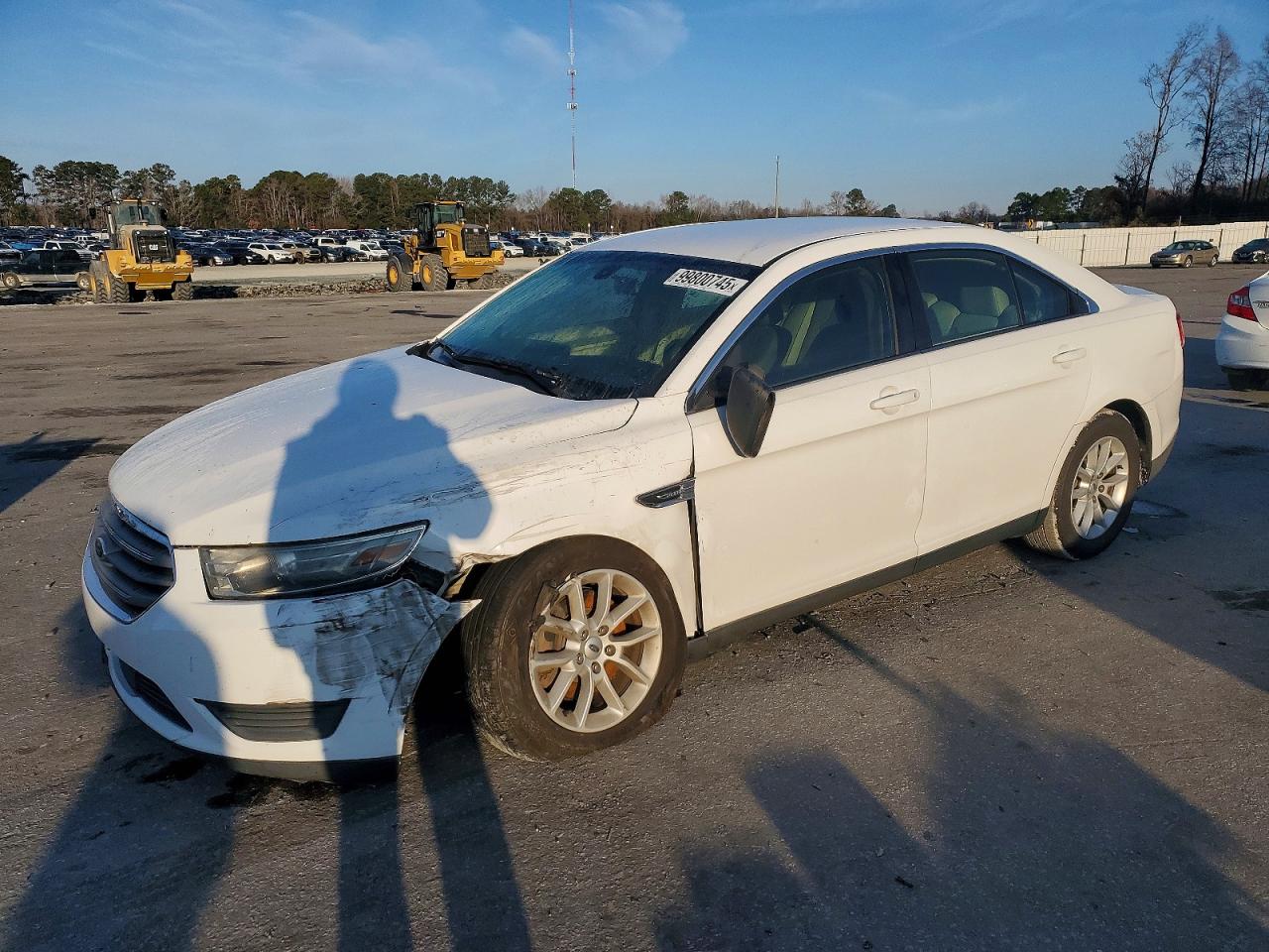 2013 Ford Taurus SE, VIN 1FAHP2D88DG113384 — Front end