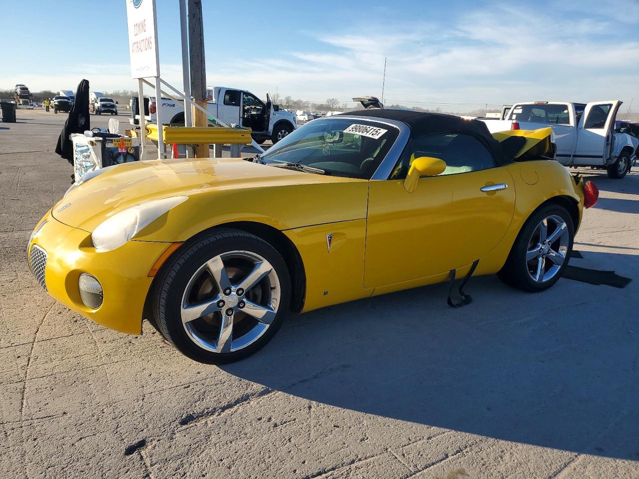 2007 Pontiac Solstice, VIN 1G2MB35B17Y141473 — Rear end