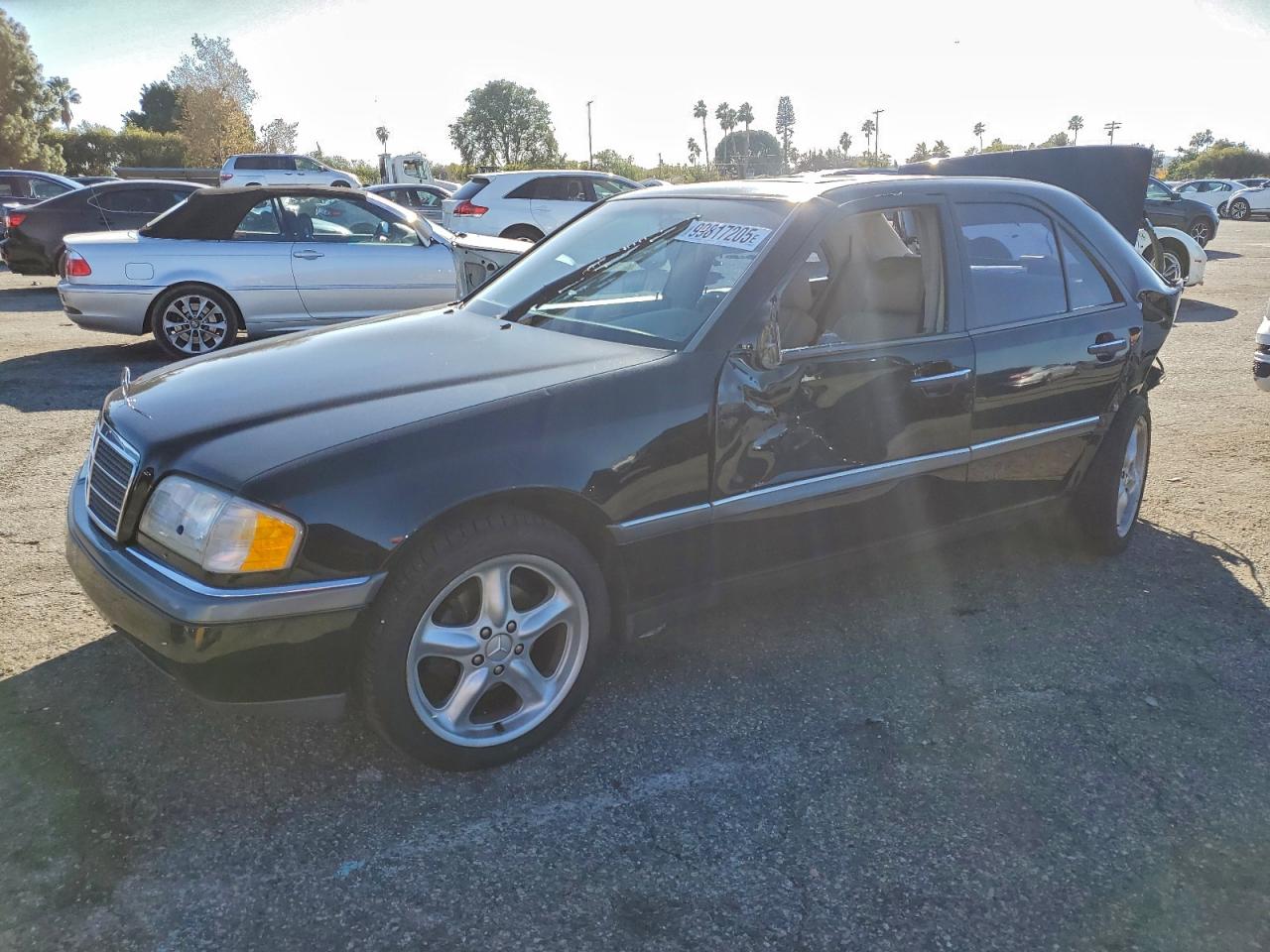1997 Mercedes-Benz C 230/260/280/320, VIN WDBHA23E8VF532019 — Rear end