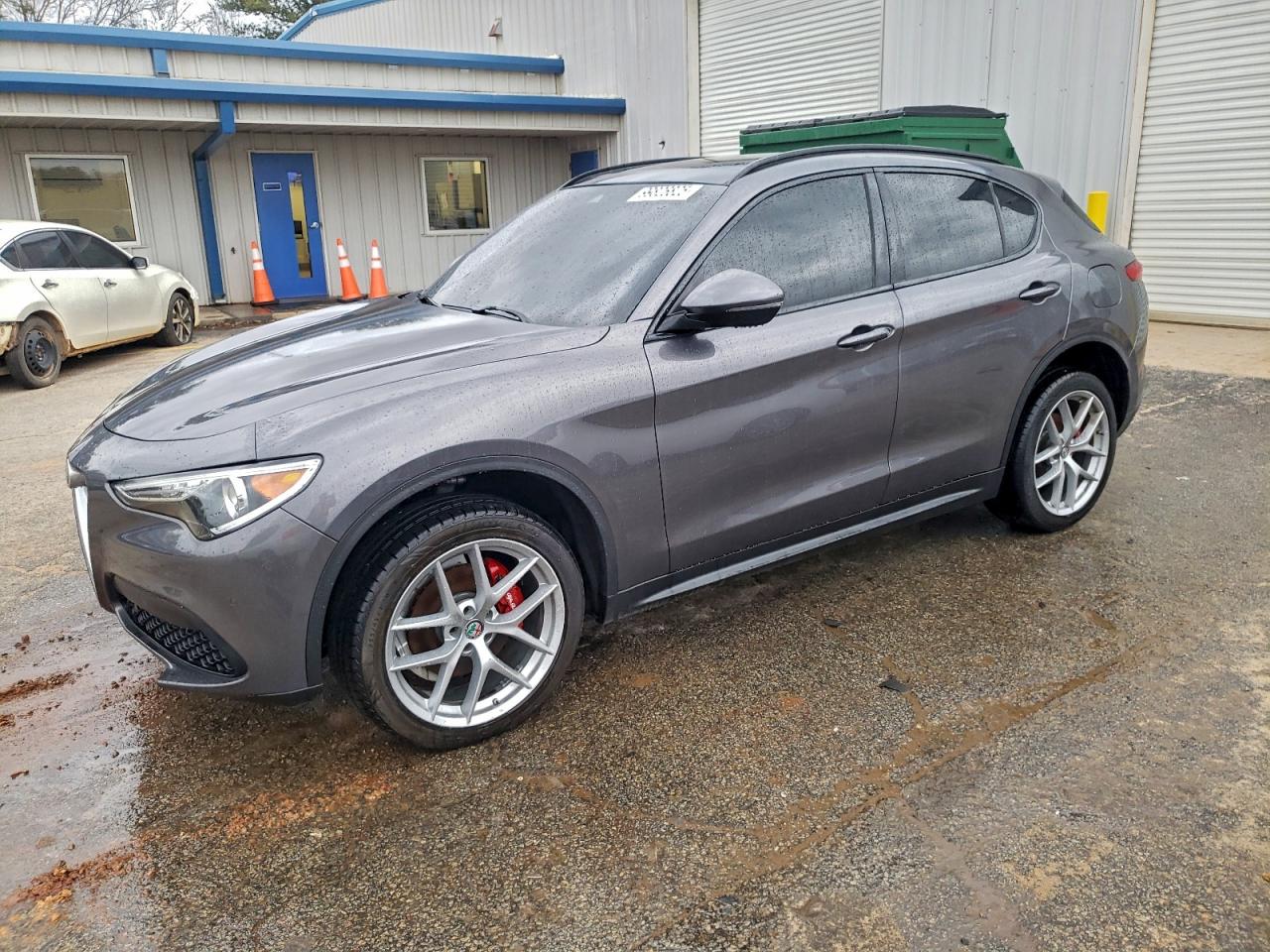 2018 Alfa Romeo Stelvio Sport, VIN ZASFAKPN9J7B83158 — Mechanical