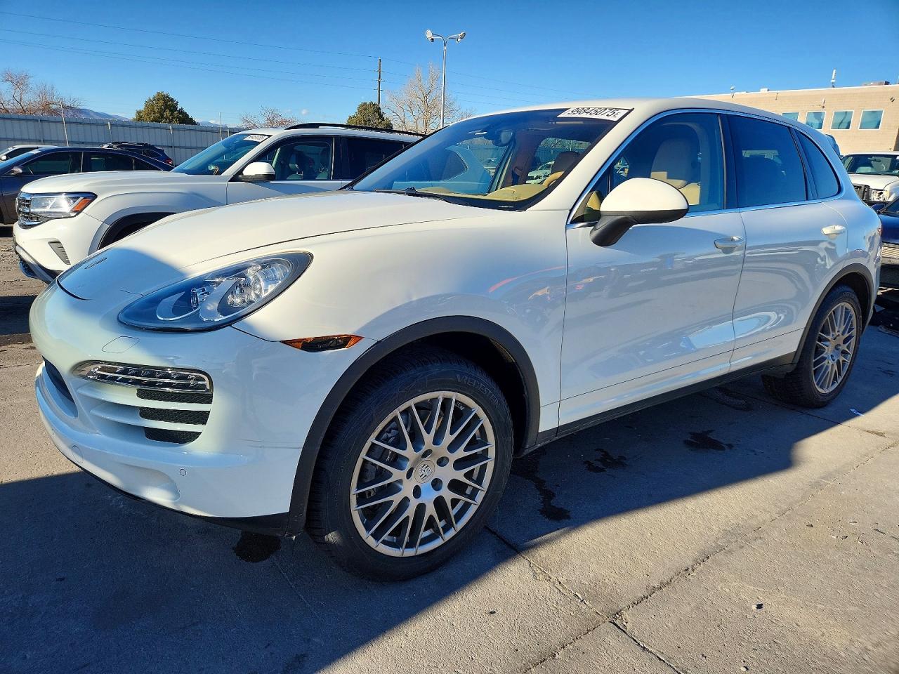 2012 Porsche Cayenne, VIN WP1AA2A20CLA04919 — Front end