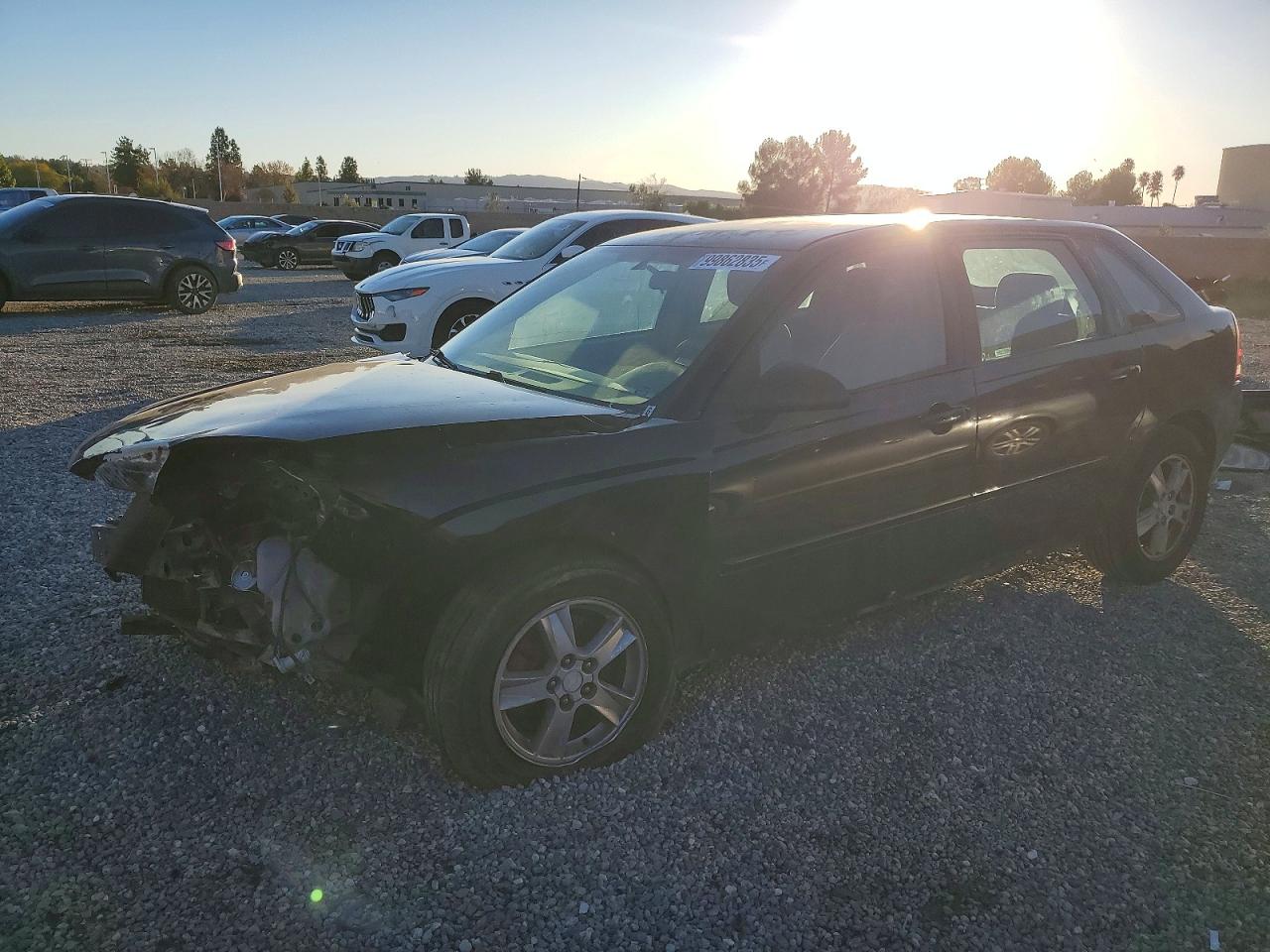2004 Chevrolet Malibu Maxx LS, VIN 1G1ZT64804F175586 — Front end