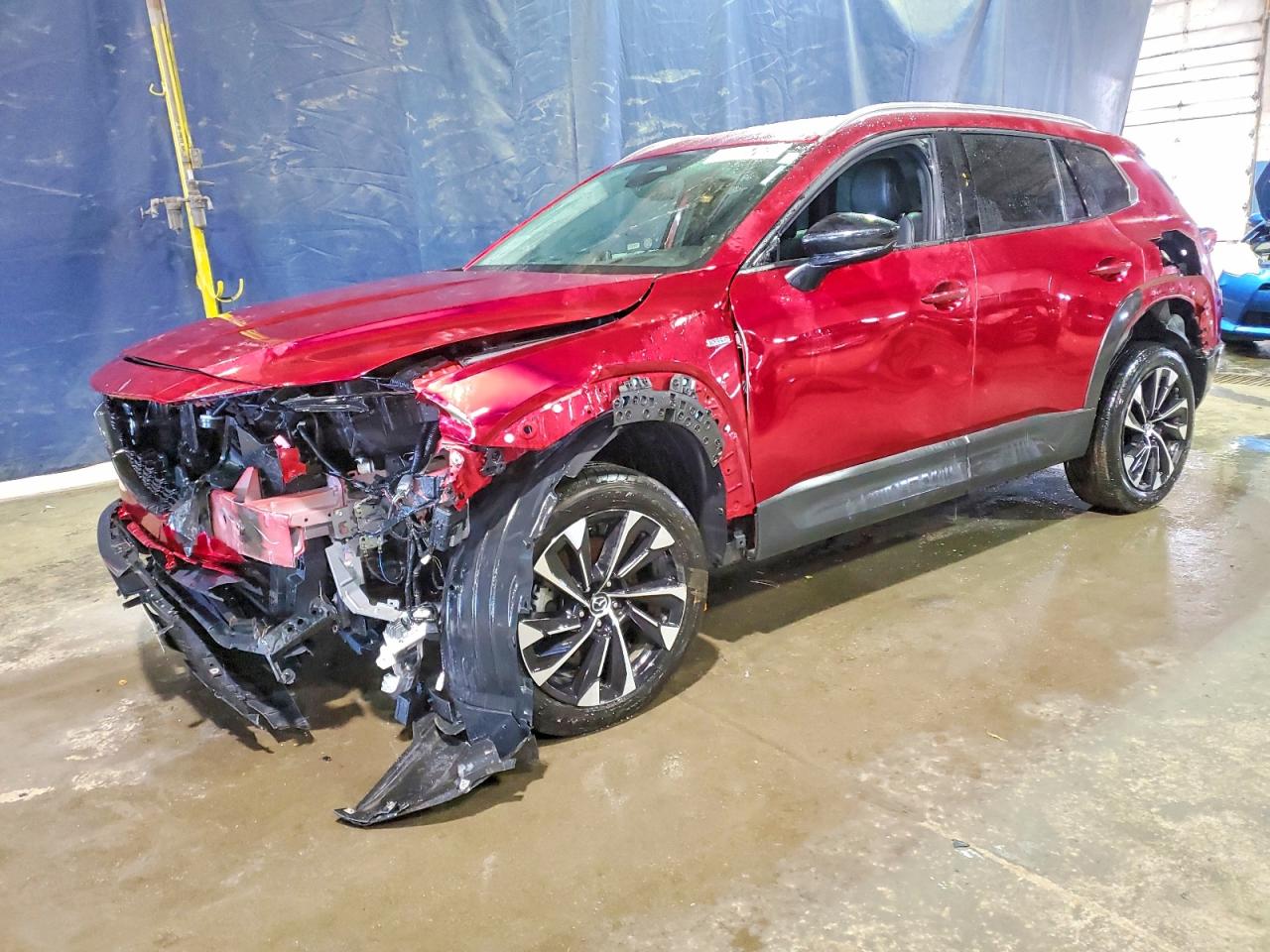 2025 Mazda CX-50 Hybrid Premium Plus Package, VIN 7MMVAAEW4SN131590 — Front end