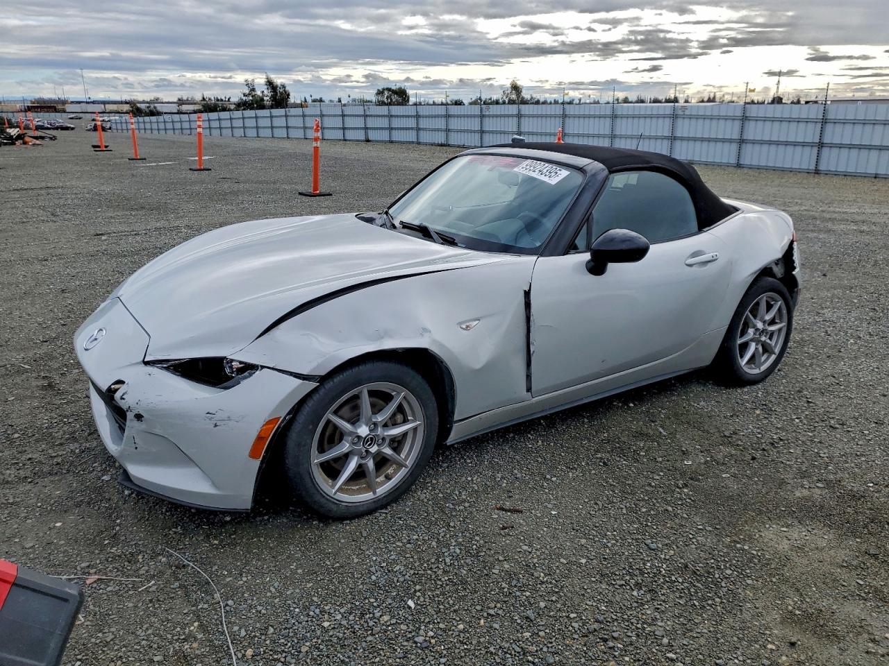 2016 Mazda MX-5 Miata Sport, VIN JM1NDAB73G0113445 — Rear end