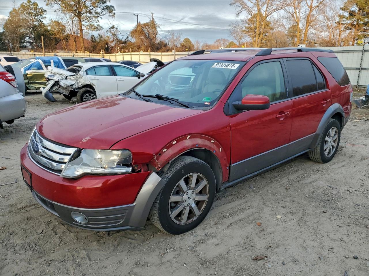 2009 Ford Taurus X SEL, VIN 1FMDK02W99GA00186 — Front end