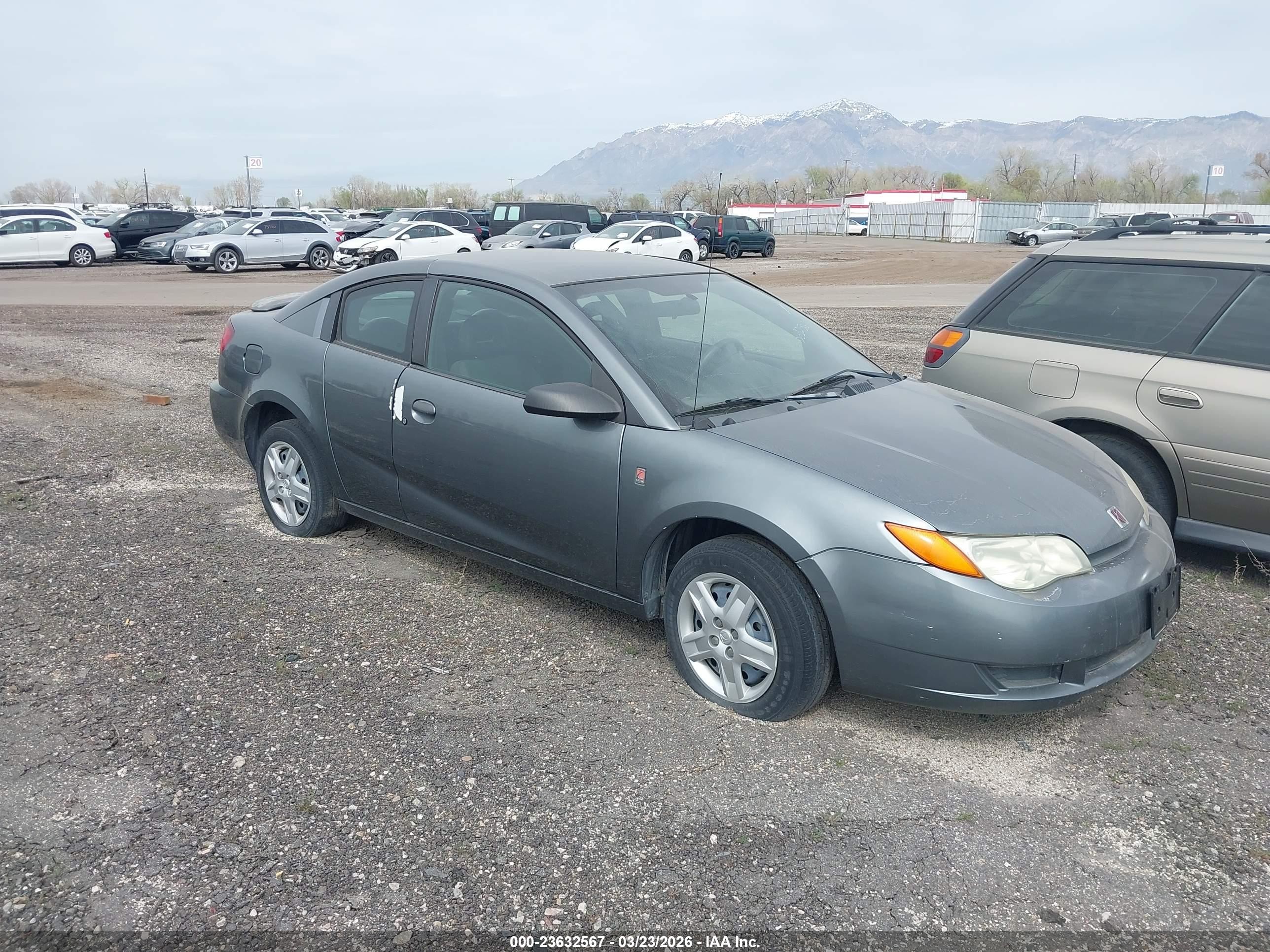 2005 Saturn ION ION 2, VIN 1G8AM12F85Z161399 — Front end