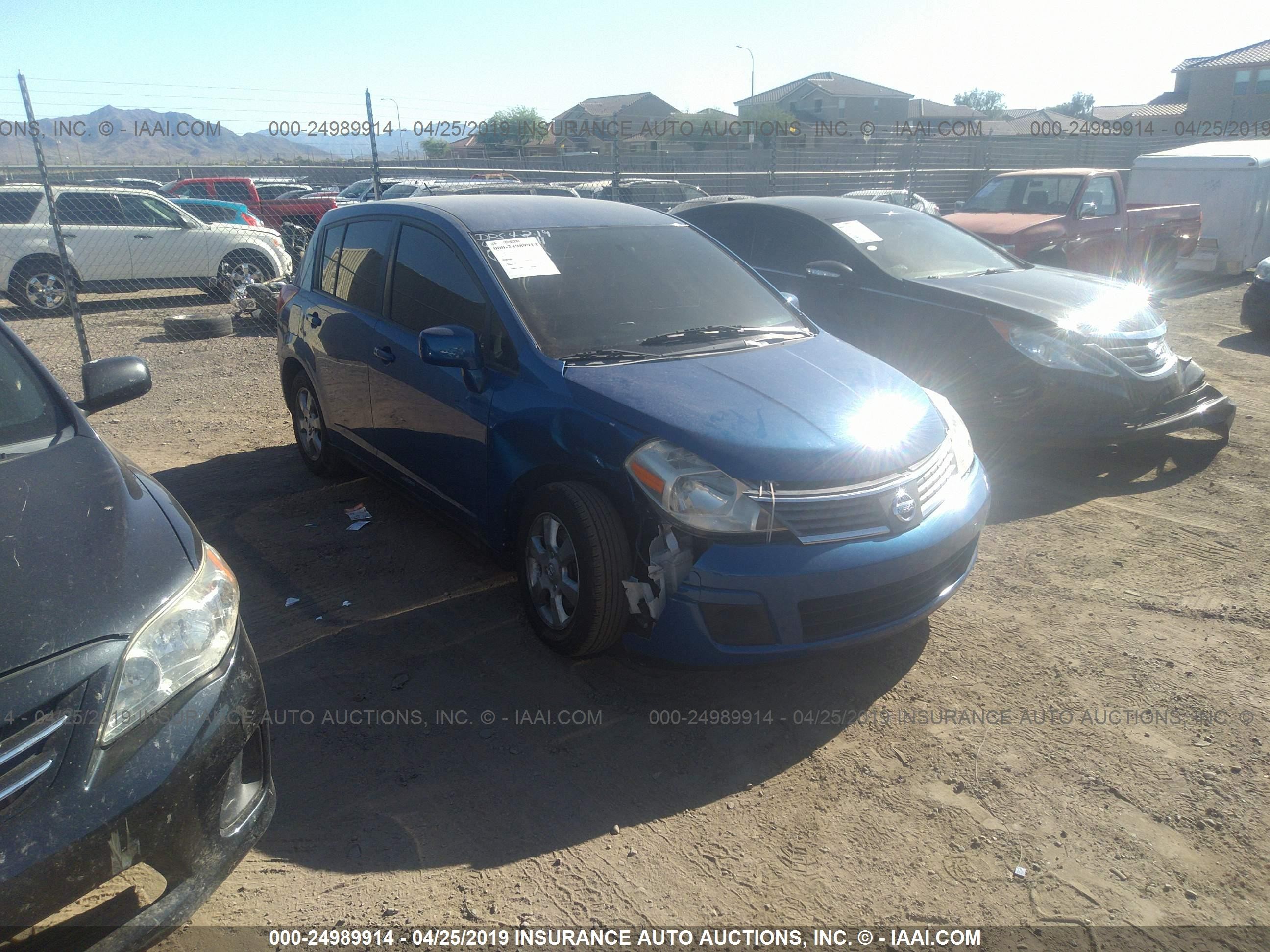 2007 Nissan Versa S, VIN 3N1BC13E87L443364 — Front end