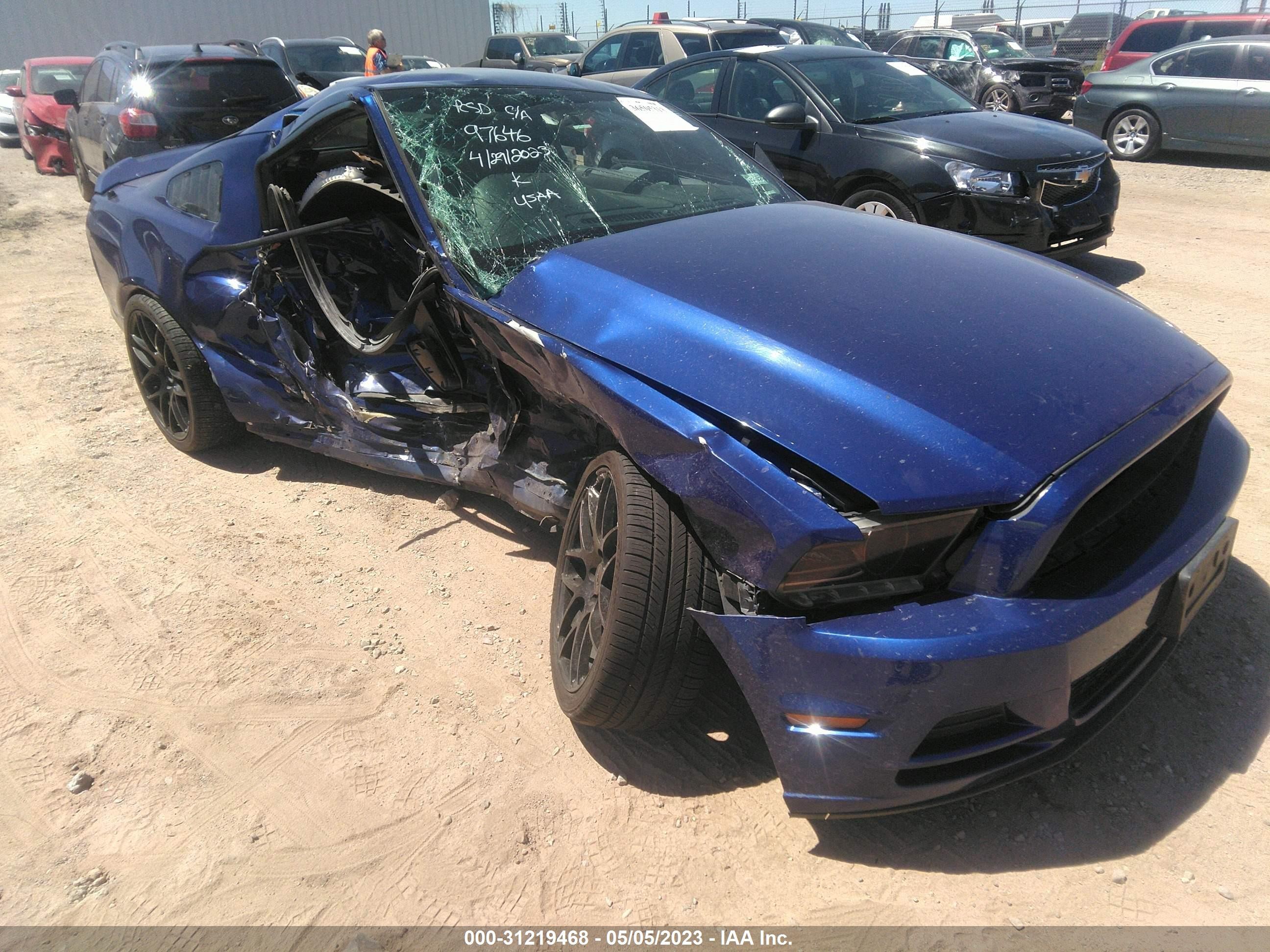 2014 Ford Mustang V6, VIN 1ZVBP8AM9E5326813 — All over