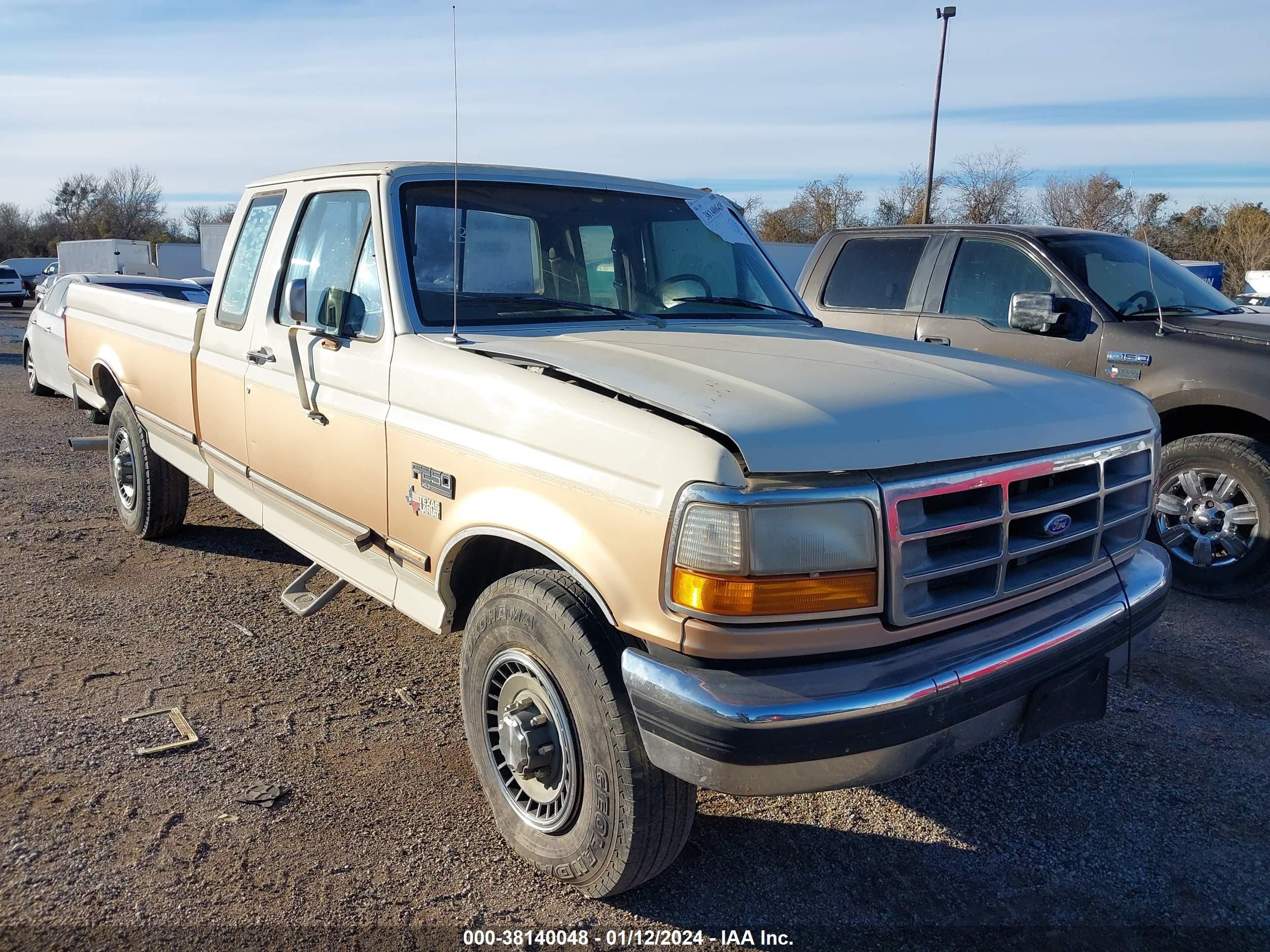 1994 Ford F-250, VIN 1FTHX25H6RKC01430 — All over
