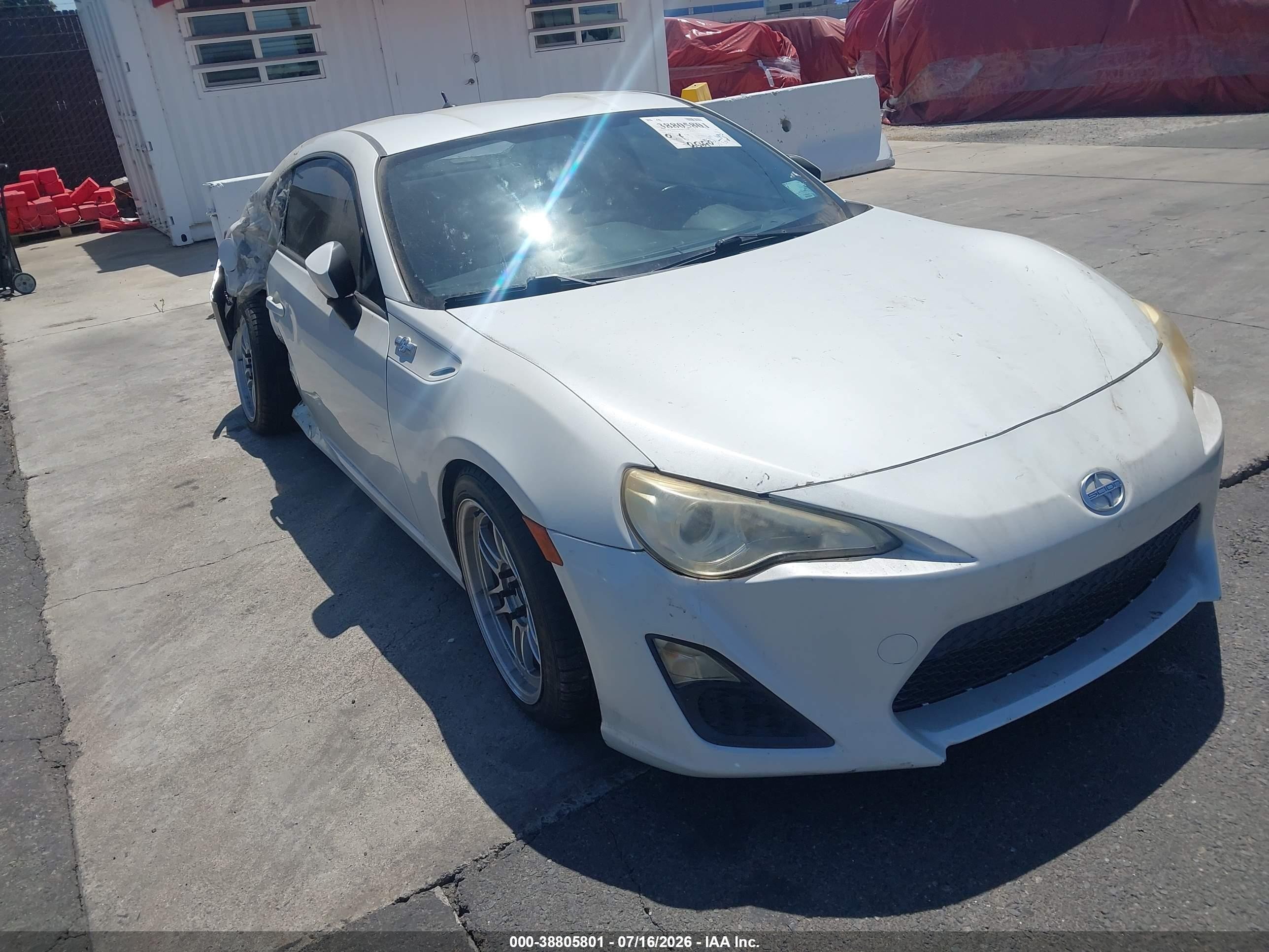 2014 Scion FR-S Monogram, VIN JF1ZNAA19E8700104 — Side