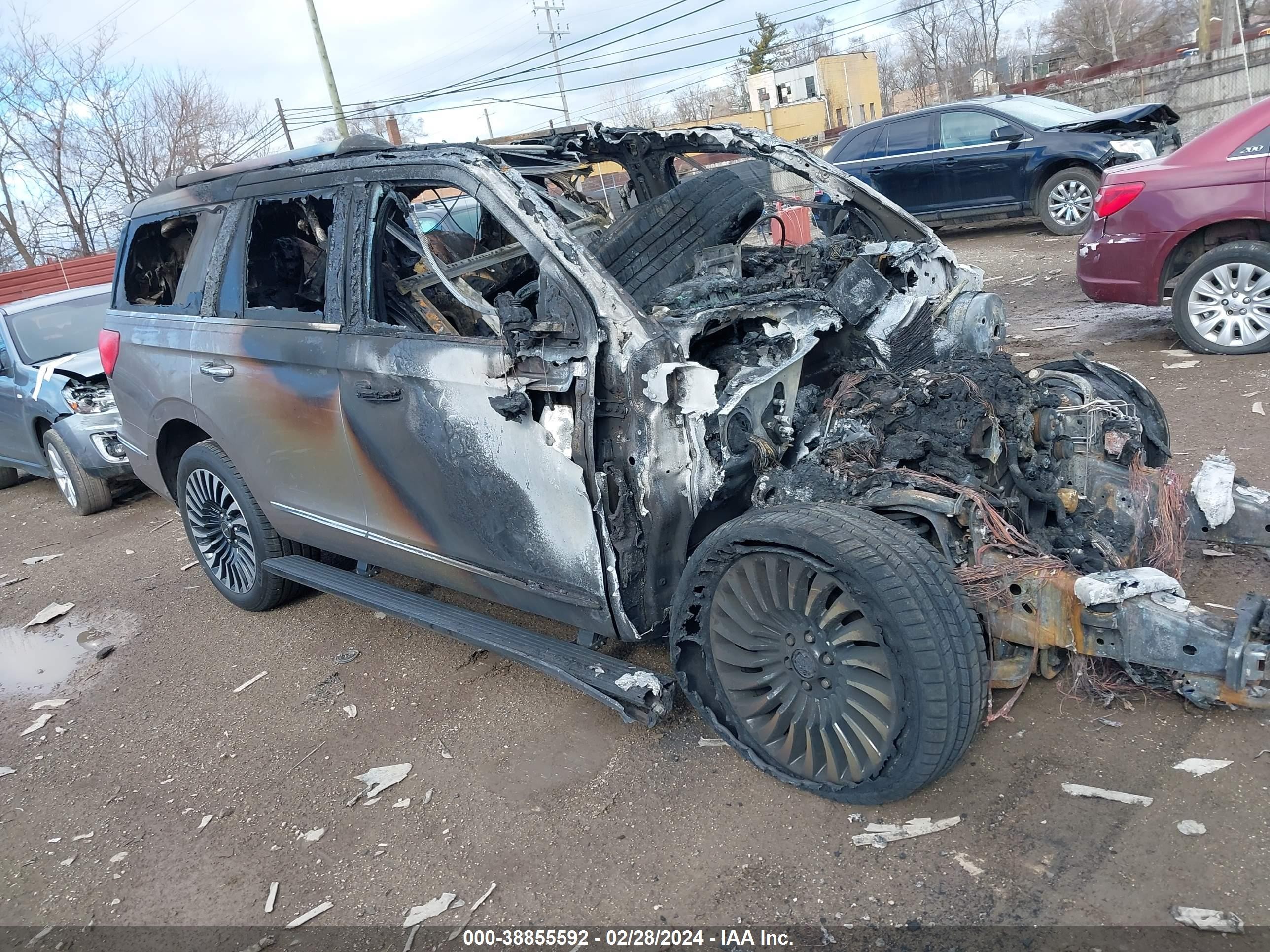2019 Lincoln Navigator Reserve, VIN 5LMJJ2LT1KEL03659 — Interior fire