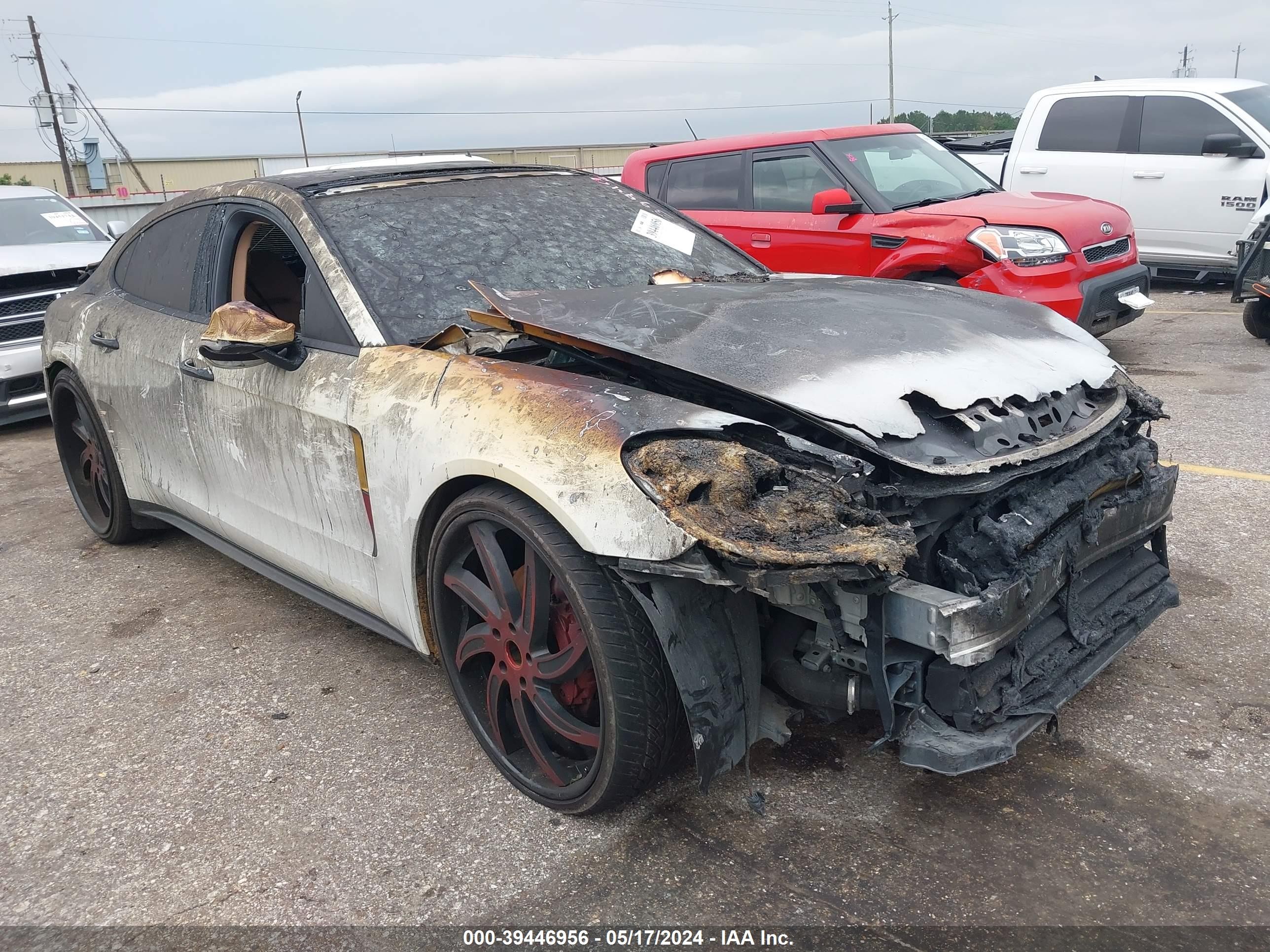 2019 Porsche Panamera, VIN WP0AA2A73KL102290 — Theft recovery