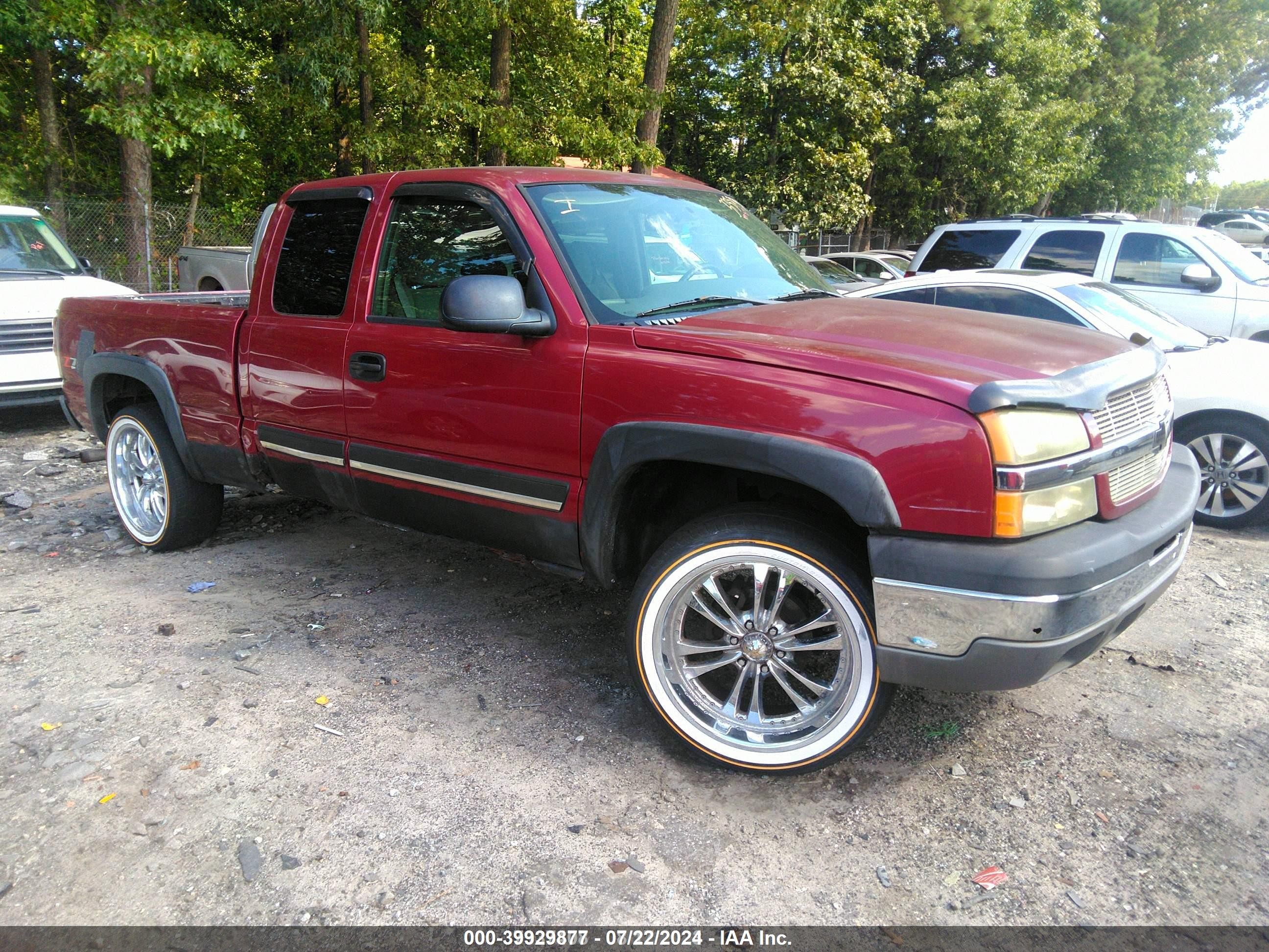 2004 Chevrolet Silverado 1500 Z71, VIN 2GCEK19T341327389 — Front end