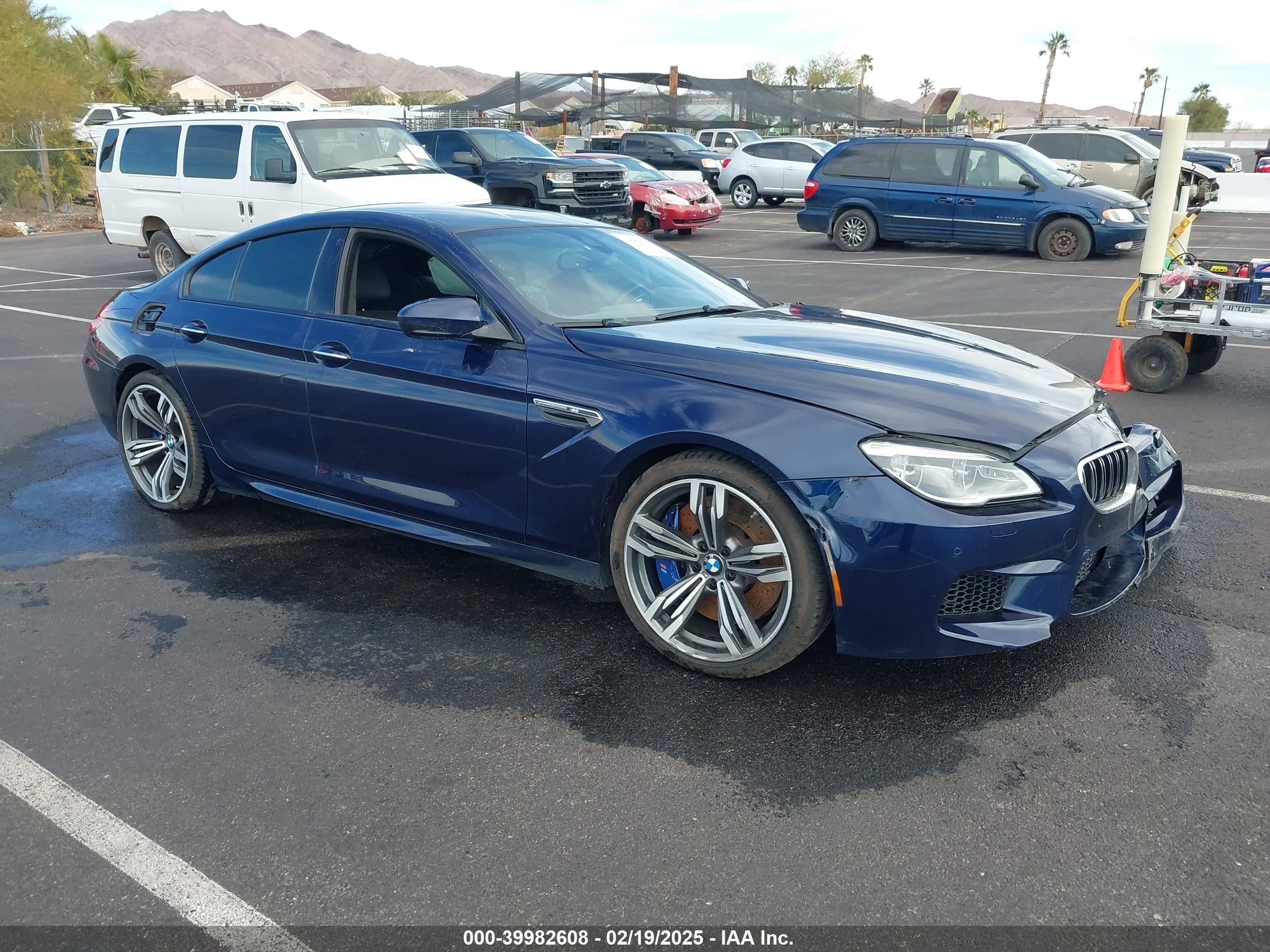 2016 BMW M6, VIN WBS6E9C5XGG437019 — Перед