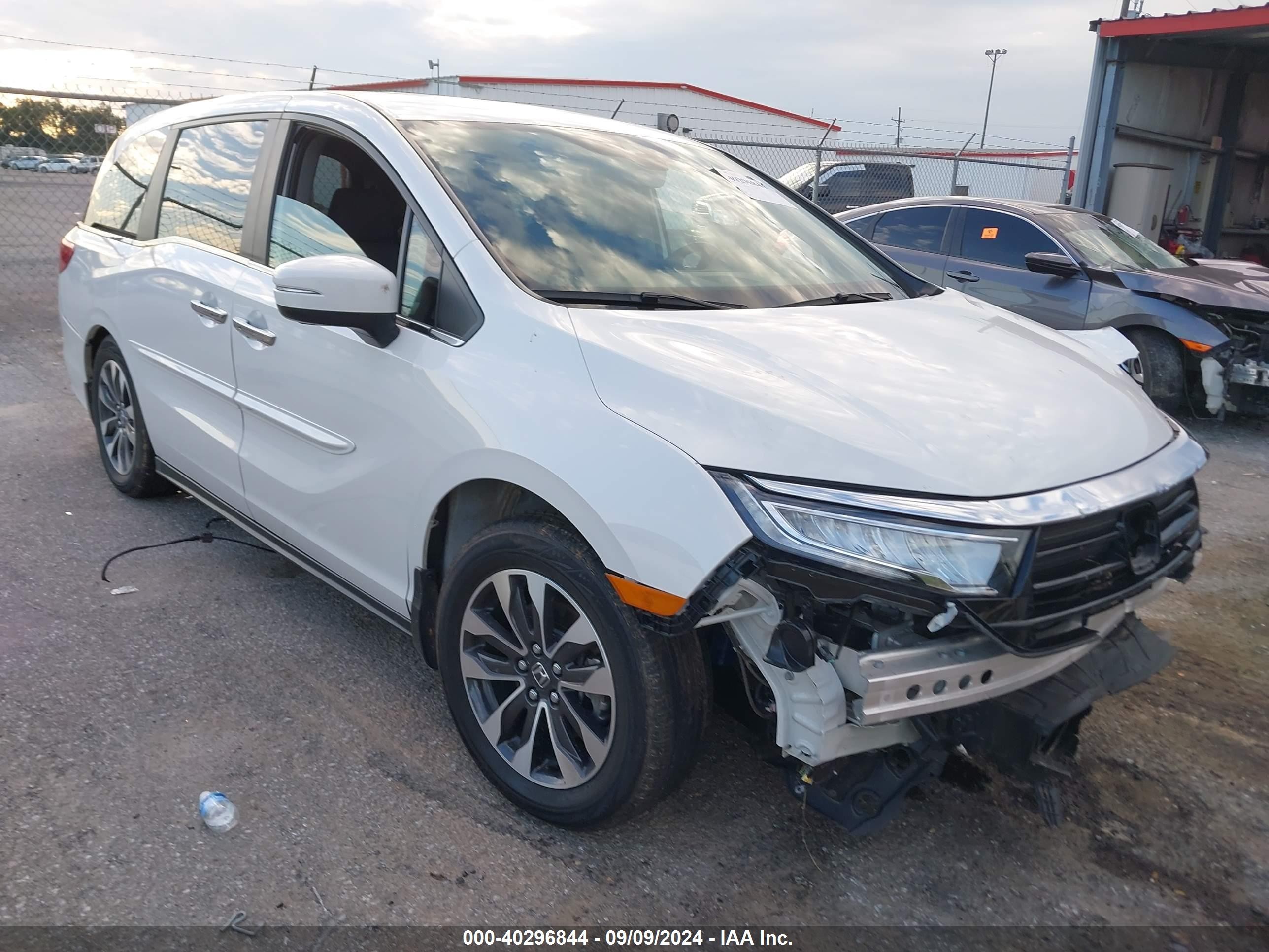 2024 Honda Odyssey EX-L, VIN 5FNRL6H6XRB007868 — Фото с аукциона