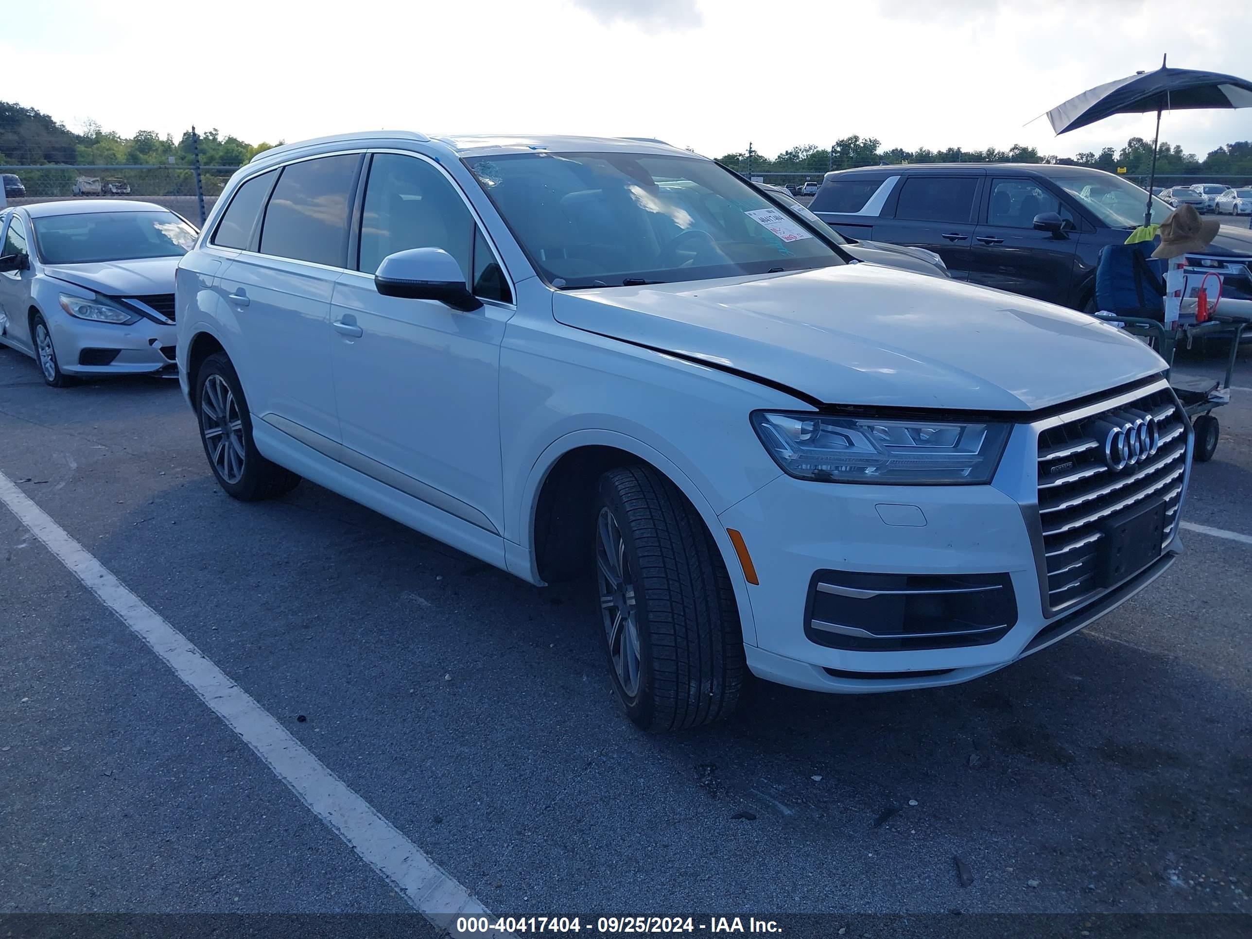 2017 Audi Q7 Premium Plus, VIN WA1LAAF78HD025182 — Storm