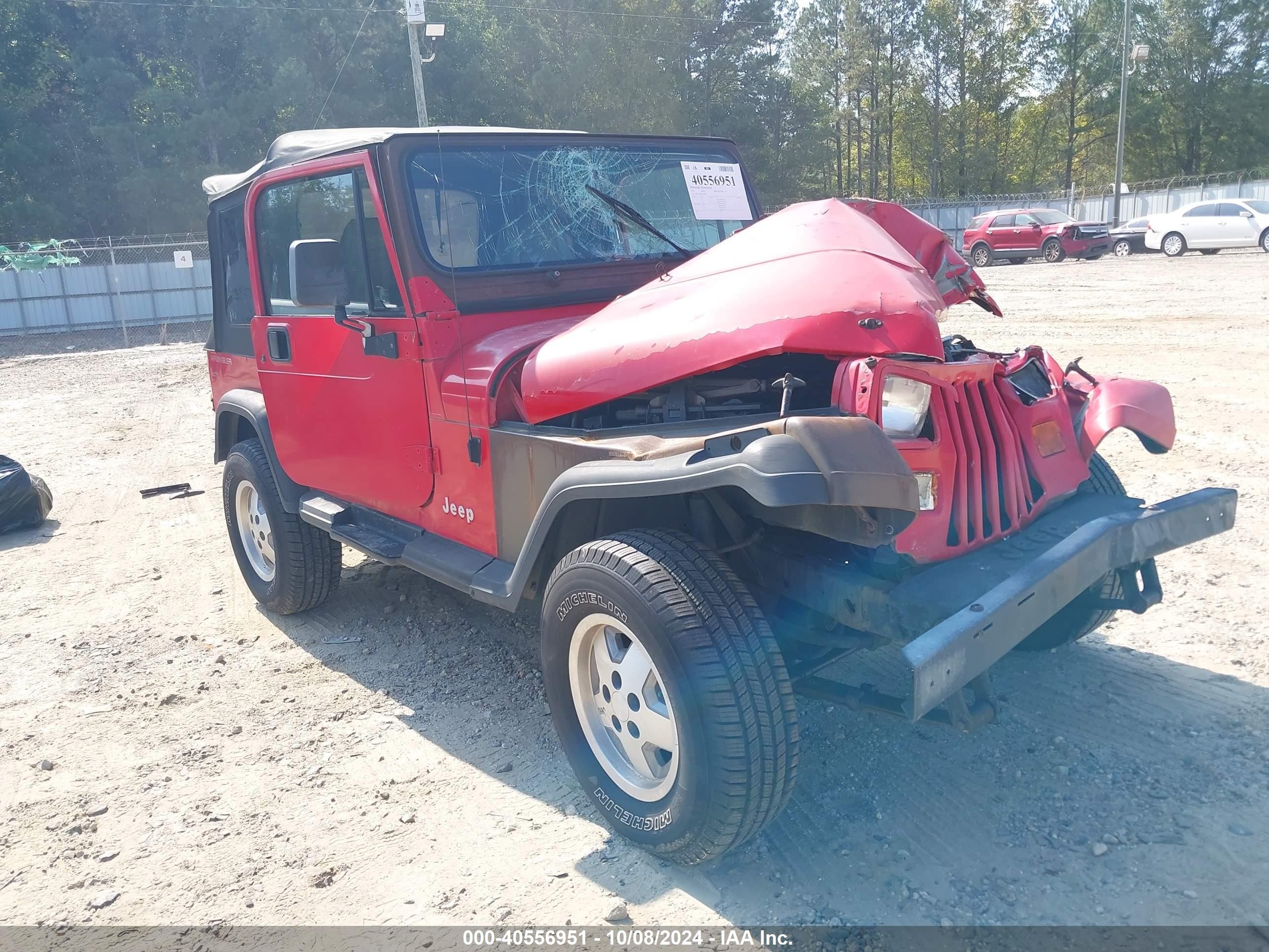 1995 Jeep Wrangler, VIN 1J4FY29S4SP202850 — Перед