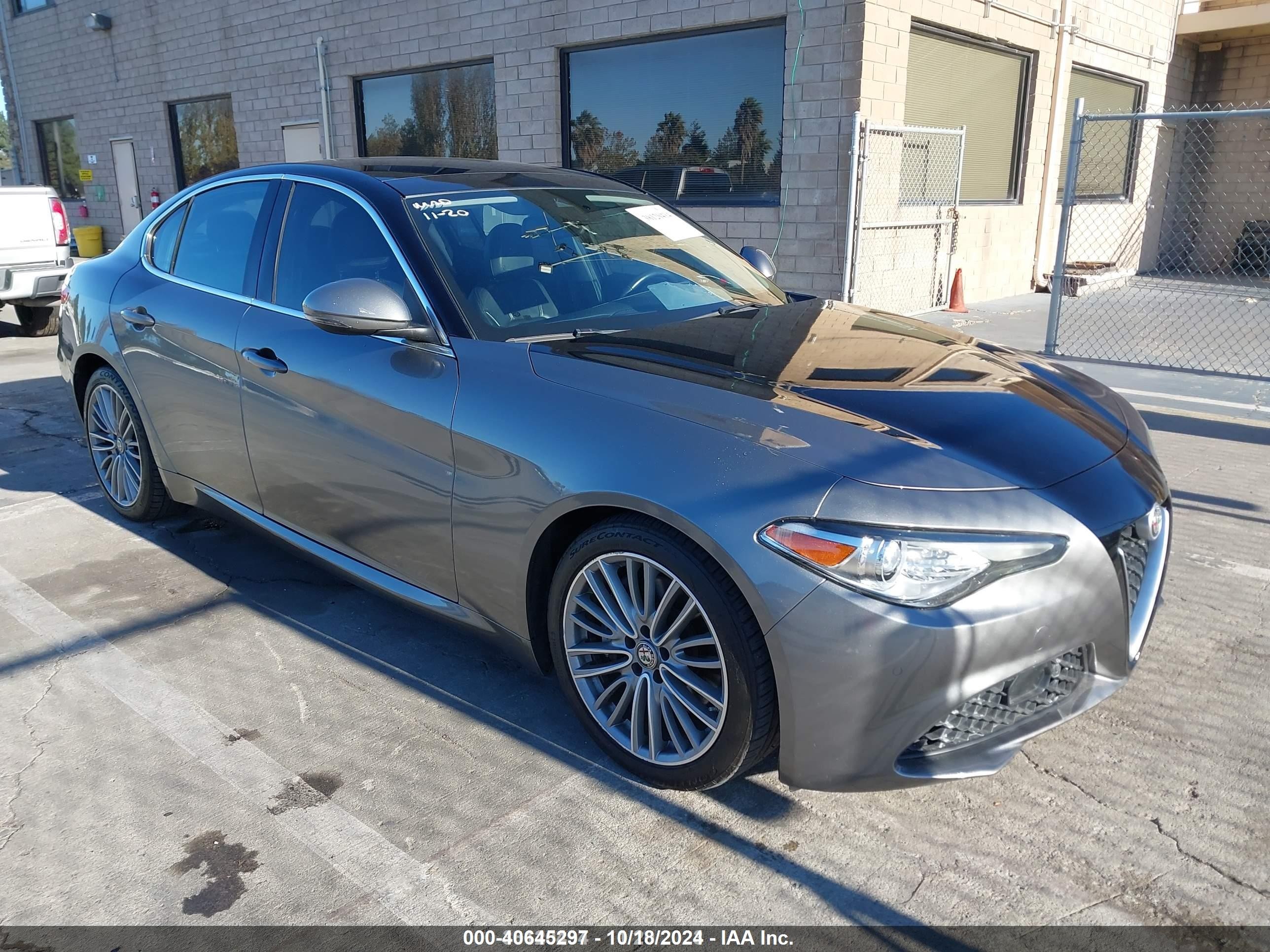 2017 Alfa Romeo Giulia Ti, VIN ZARFAECN8H7536327 — Электрика