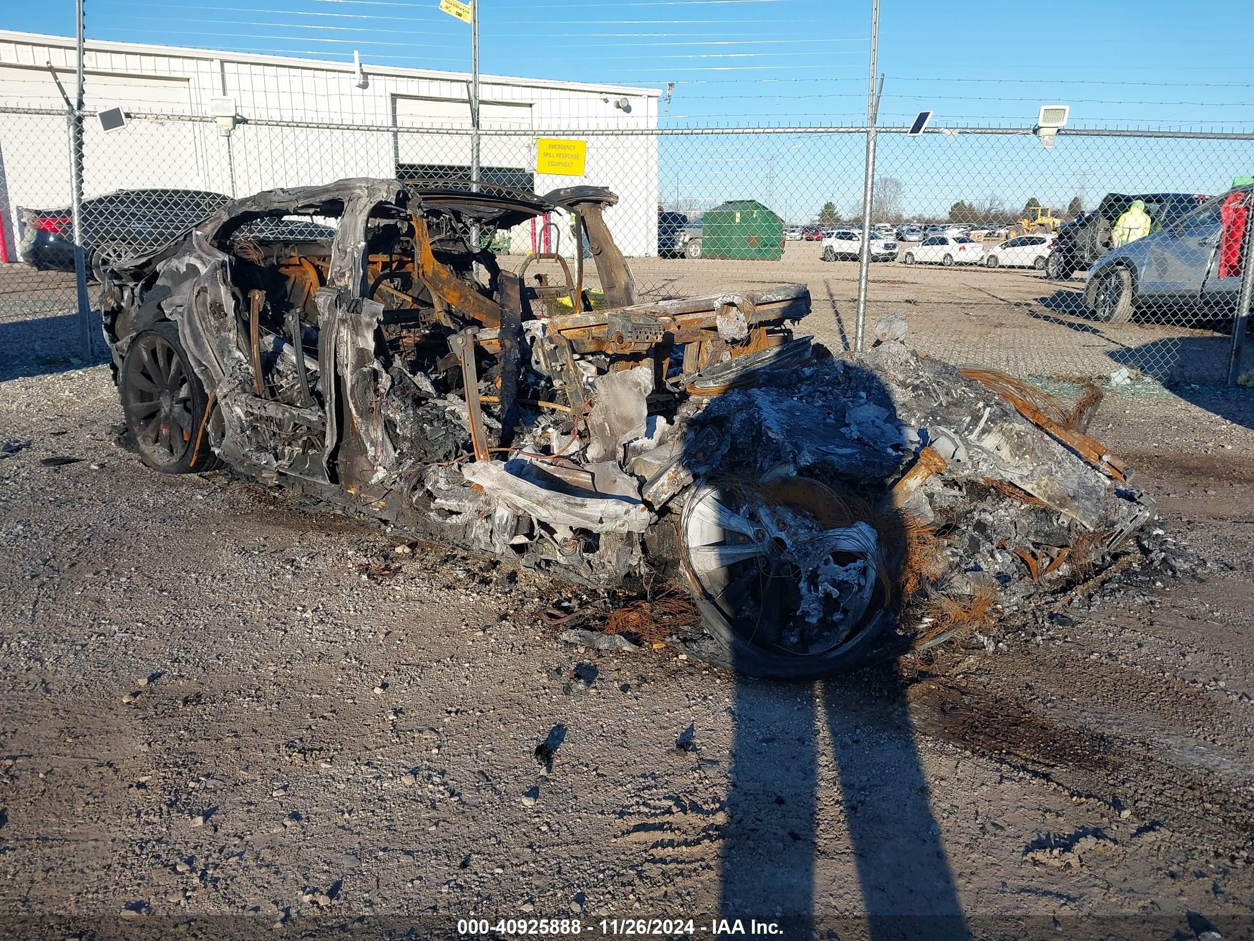2012 Tesla Model S, VIN 5YJSA1DNXCFS00178 — Engine fire