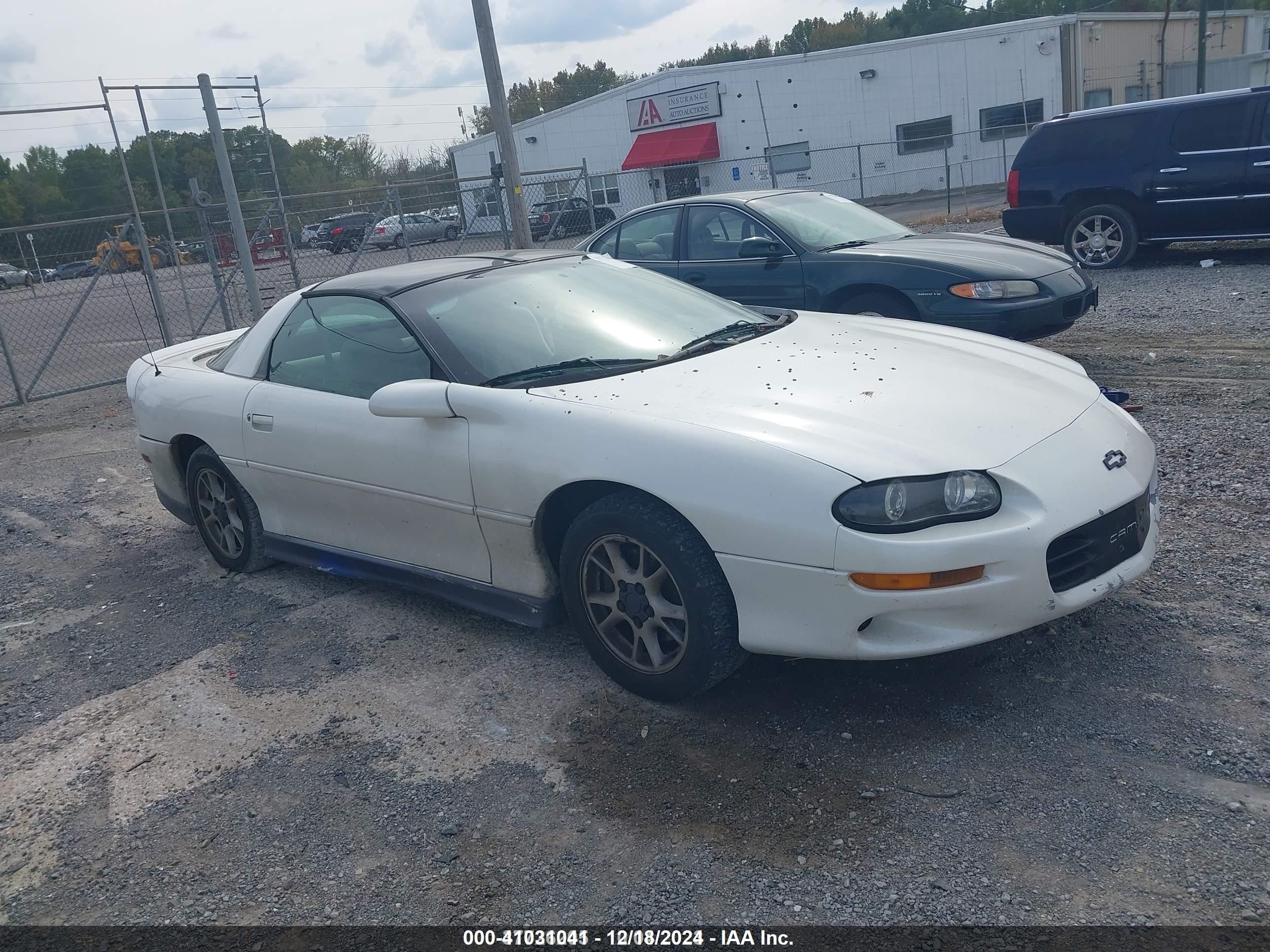 2000 Chevrolet Camaro, VIN 2G1FP22K0Y2138849 — Not stated