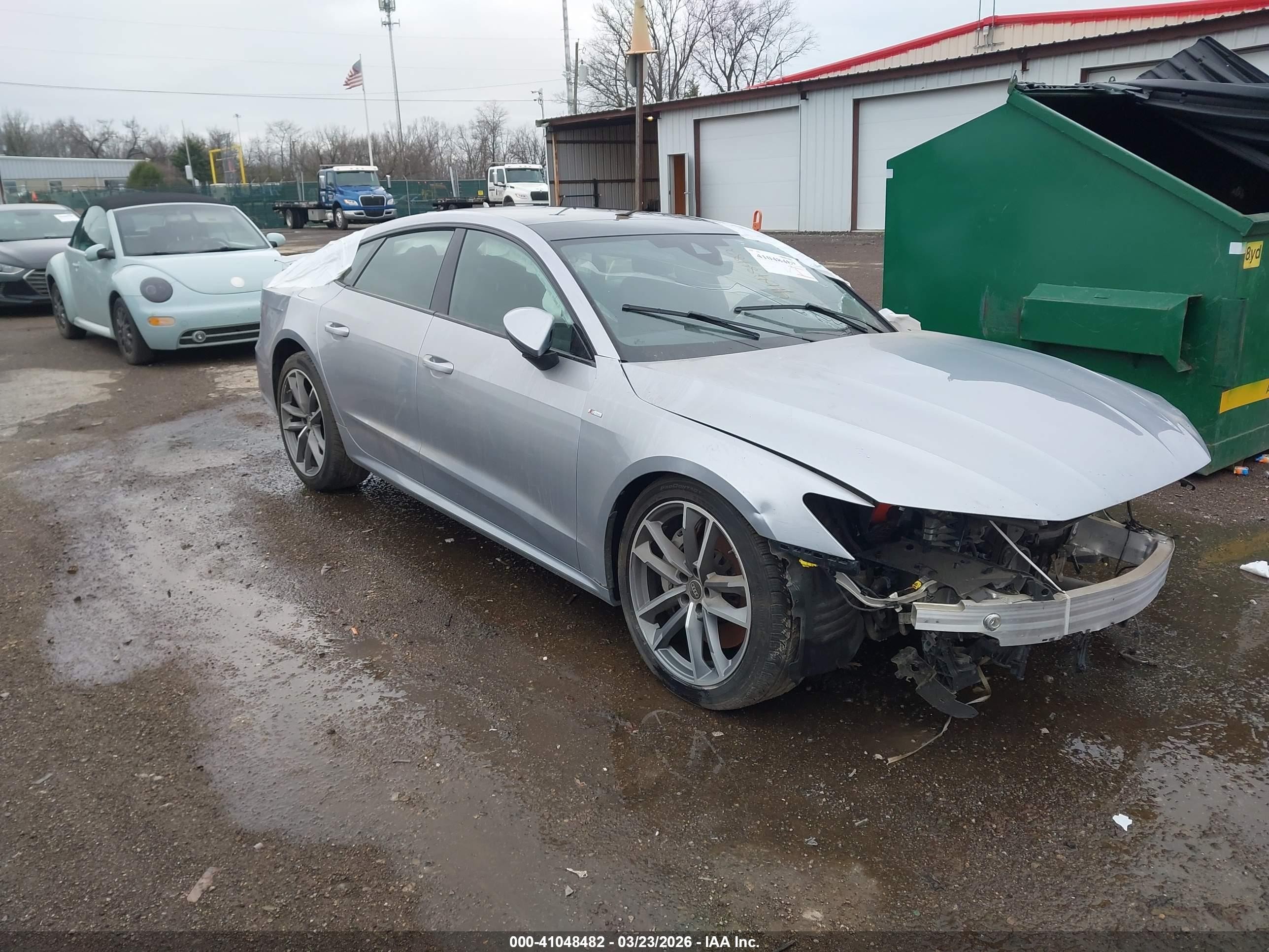 2023 Audi A7, VIN WAUT2BF27PN001264 — Бок