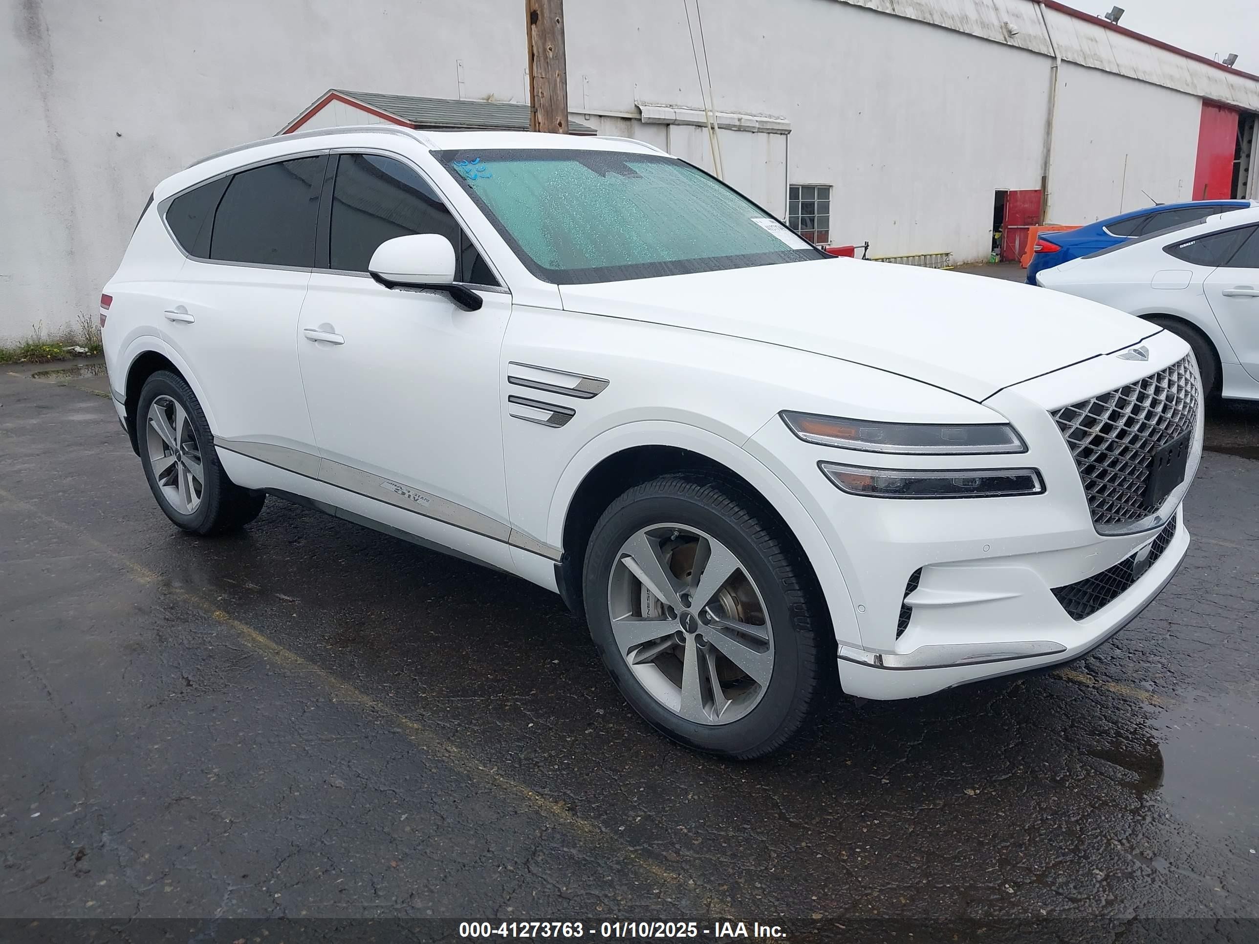 2021 Genesis GV80, VIN KMUHCESC2MU052594 — Front end