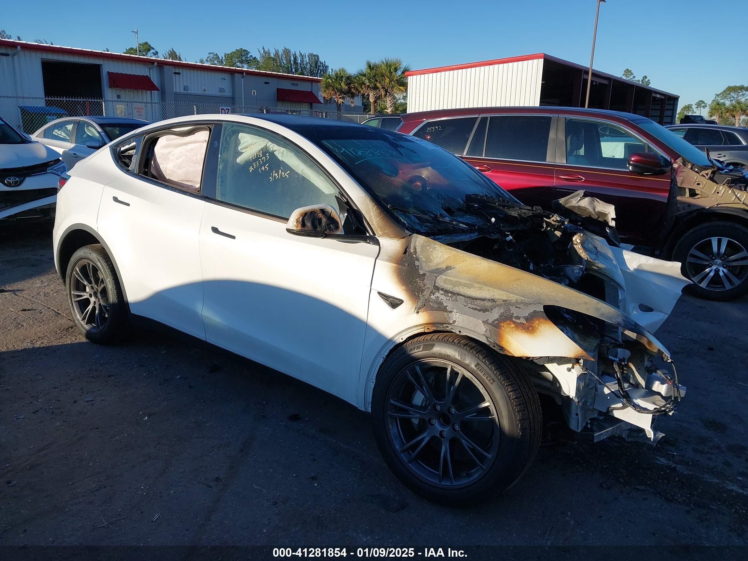 2025 Tesla Model Y Long Range, VIN 7SAYGDED0SF222885 — Engine fire