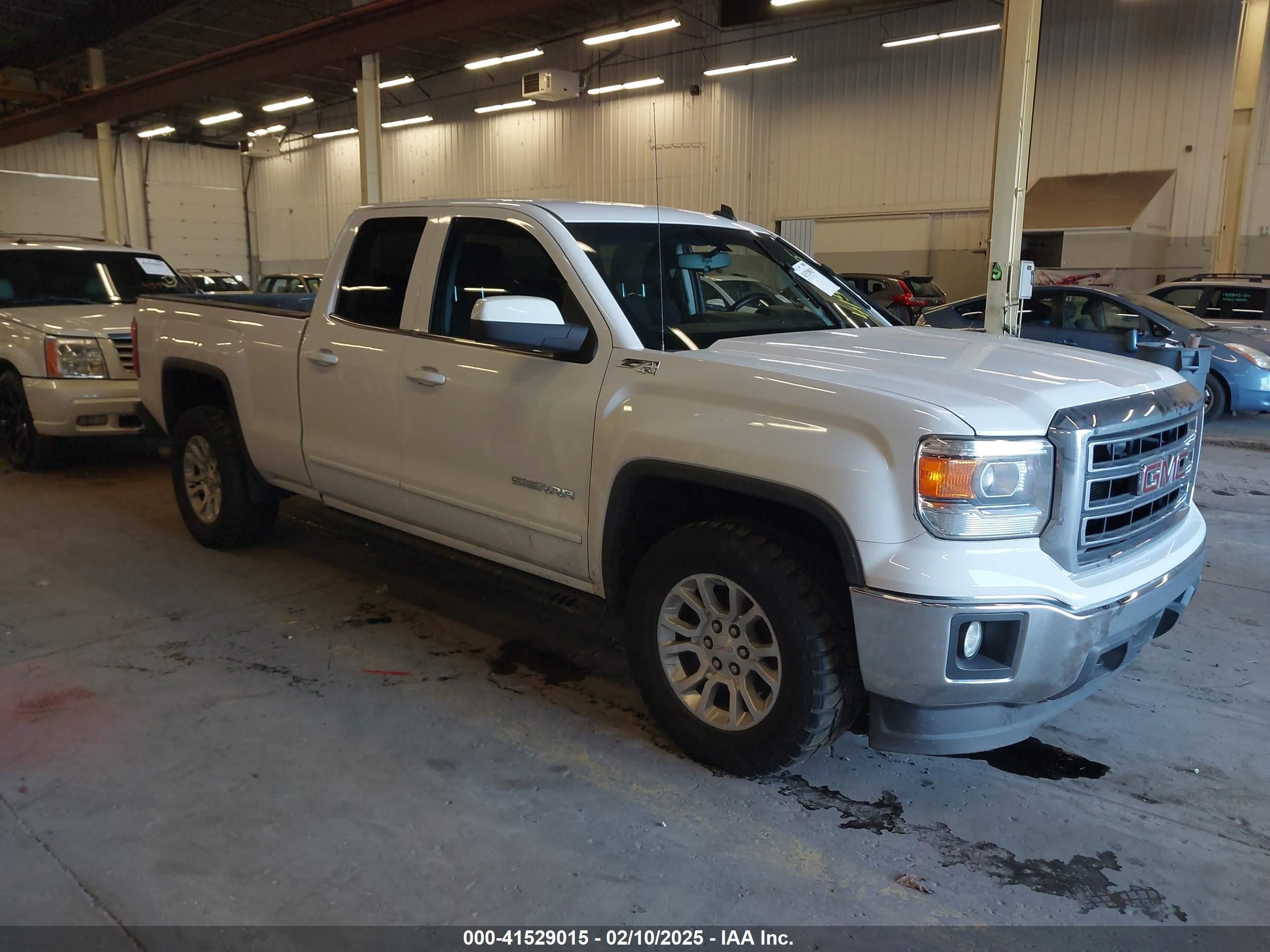 2014 GMC Sierra 1500 SLE, VIN 1GTV2UEC3EZ239751 — Пресная вода