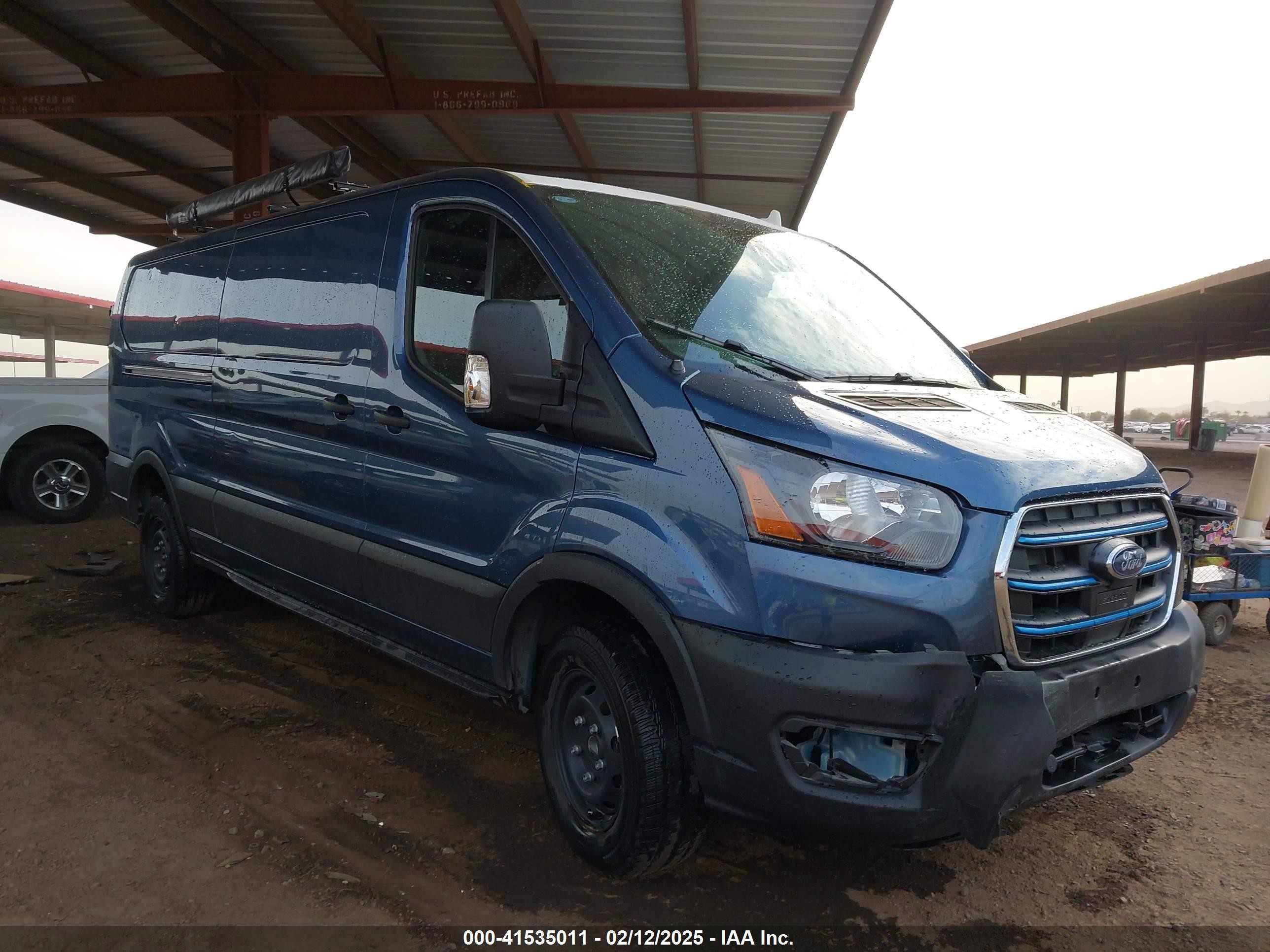 2023 Ford E-Transit, VIN 1FTBW1YK6PKB39776 — Front end