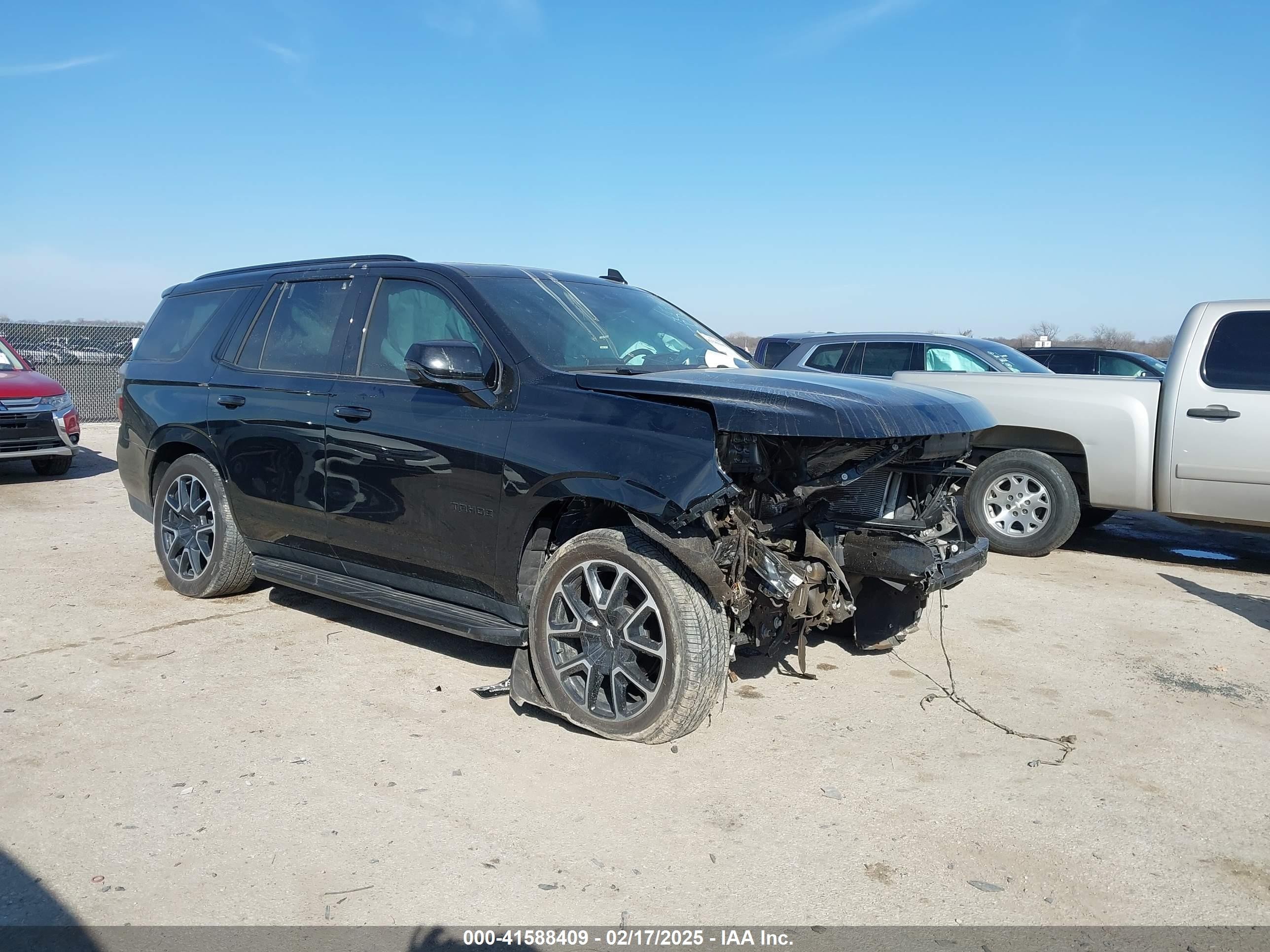 2024 Chevrolet Tahoe RST, VIN 1GNSCRKD7RR224919 — Front end