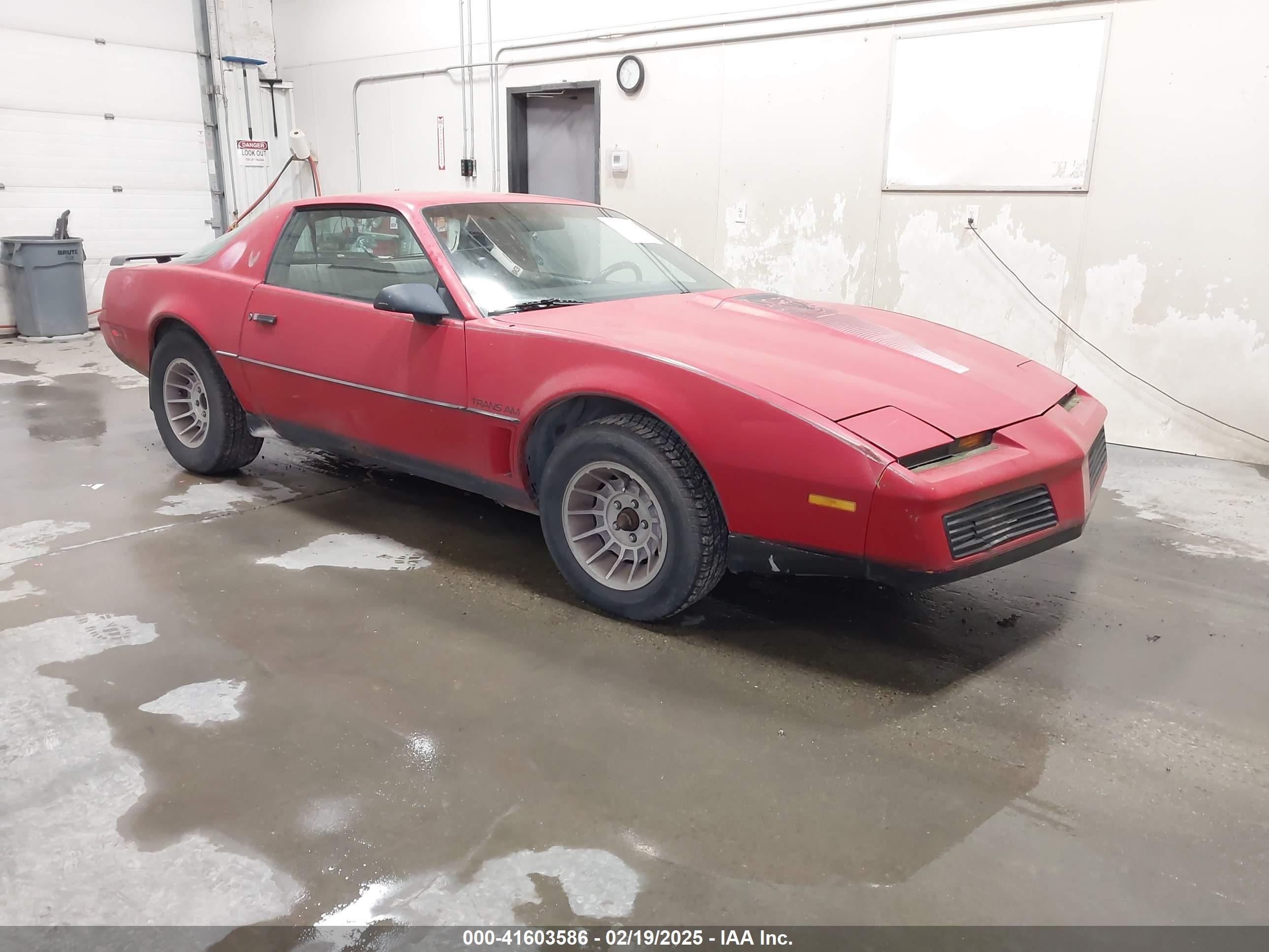 1983 Pontiac Firebird, VIN 1G2AW87H3DN205080 — Side