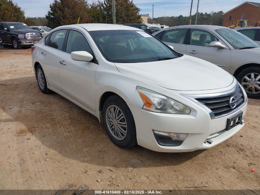 2013 Nissan Altima SL, VIN 1N4AL3AP8DC168004 — Rear end