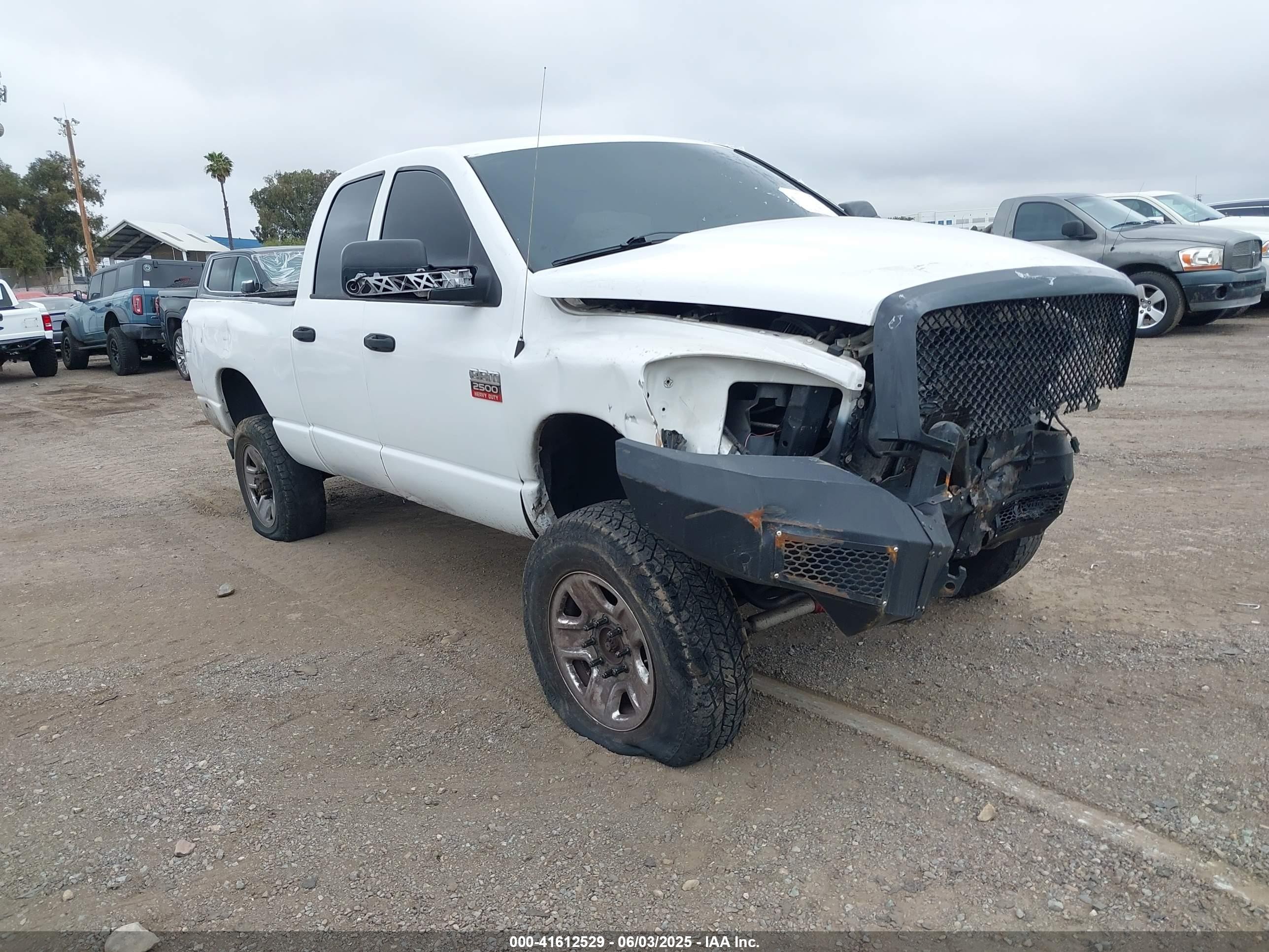 2007 Dodge RAM, VIN 3D6WS28C37G744237 — Перед