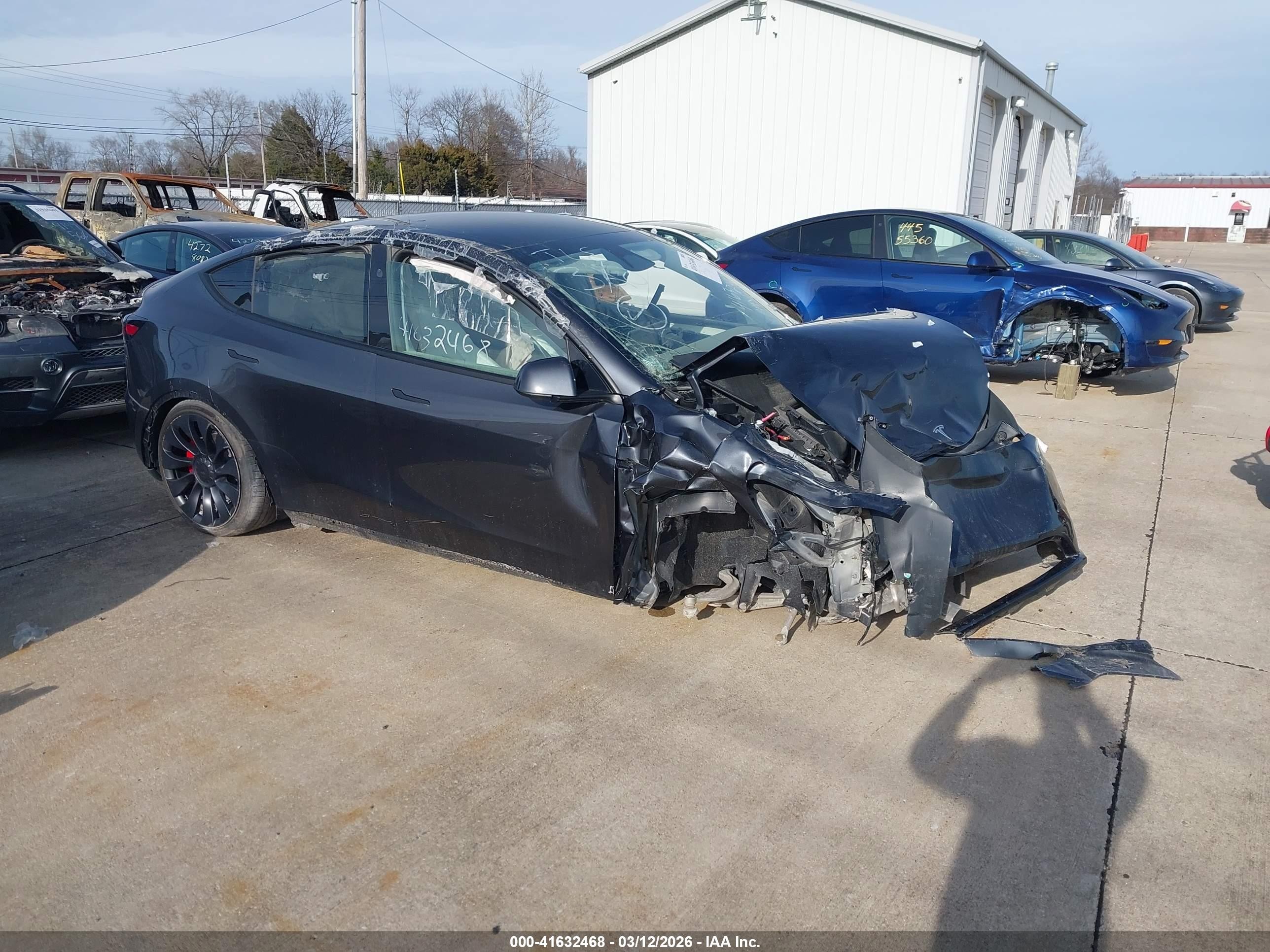 2024 Tesla Model Y Performance, VIN 7SAYGDEF5RF039879 — Front end