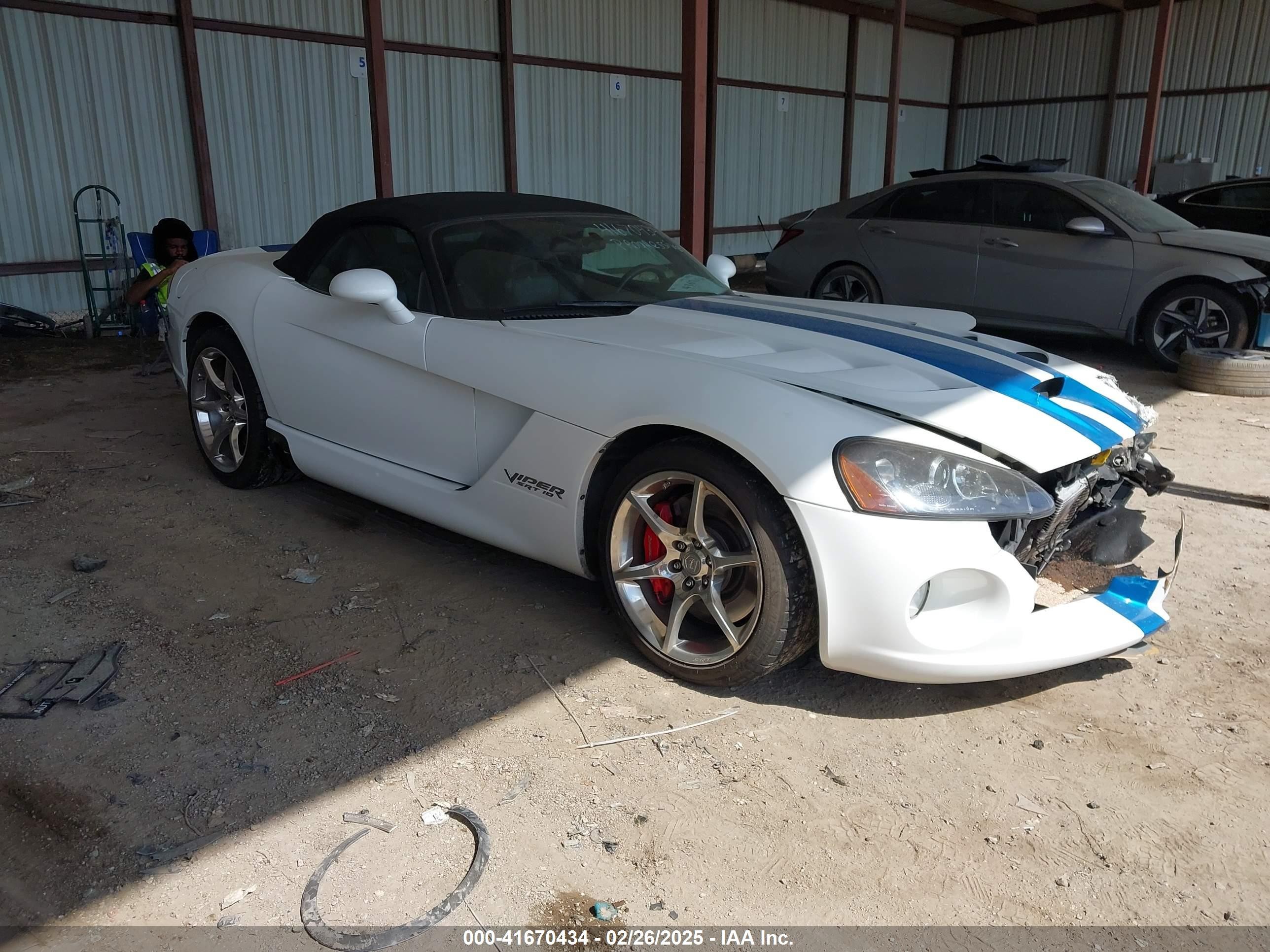 2009 Dodge Viper SRT-10, VIN 1B3JZ65Z39V500286 — Перед