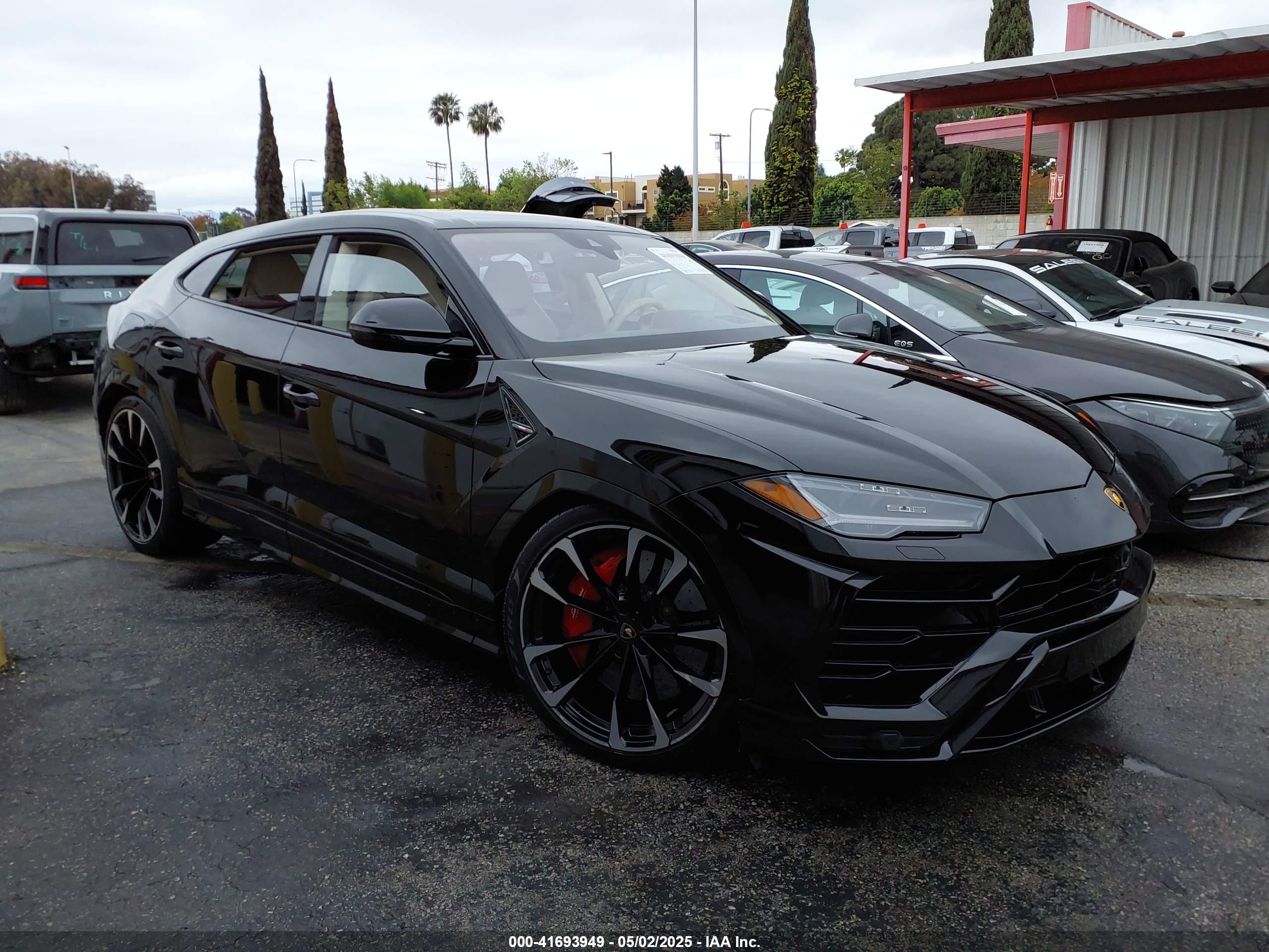 2021 Lamborghini Urus, VIN ZPBUA1ZL0MLA14933 — Burn