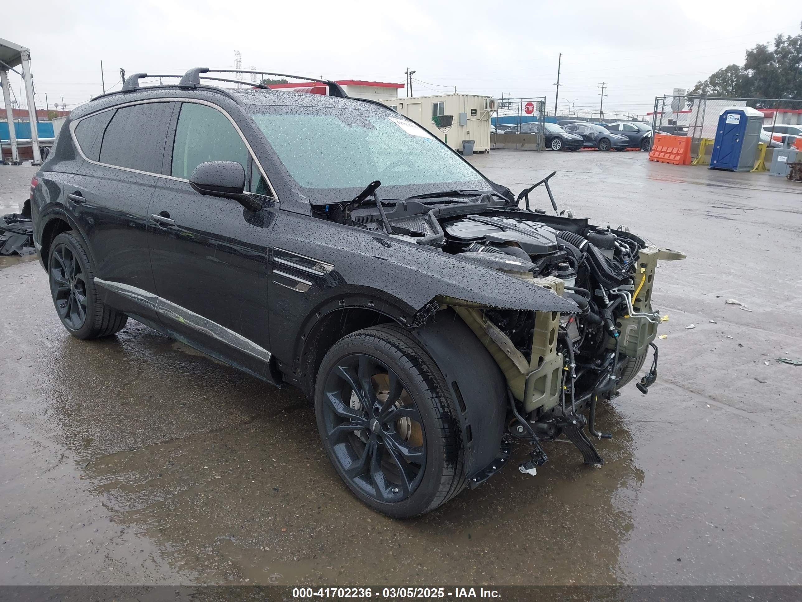 2024 Genesis GV80, VIN KMUHCESC3RU170760 — Front end