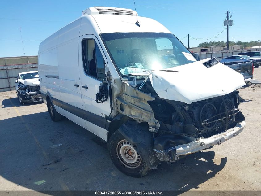 2016 Freightliner Sprinter, VIN WDYPE8DD4GP229783 — Перед