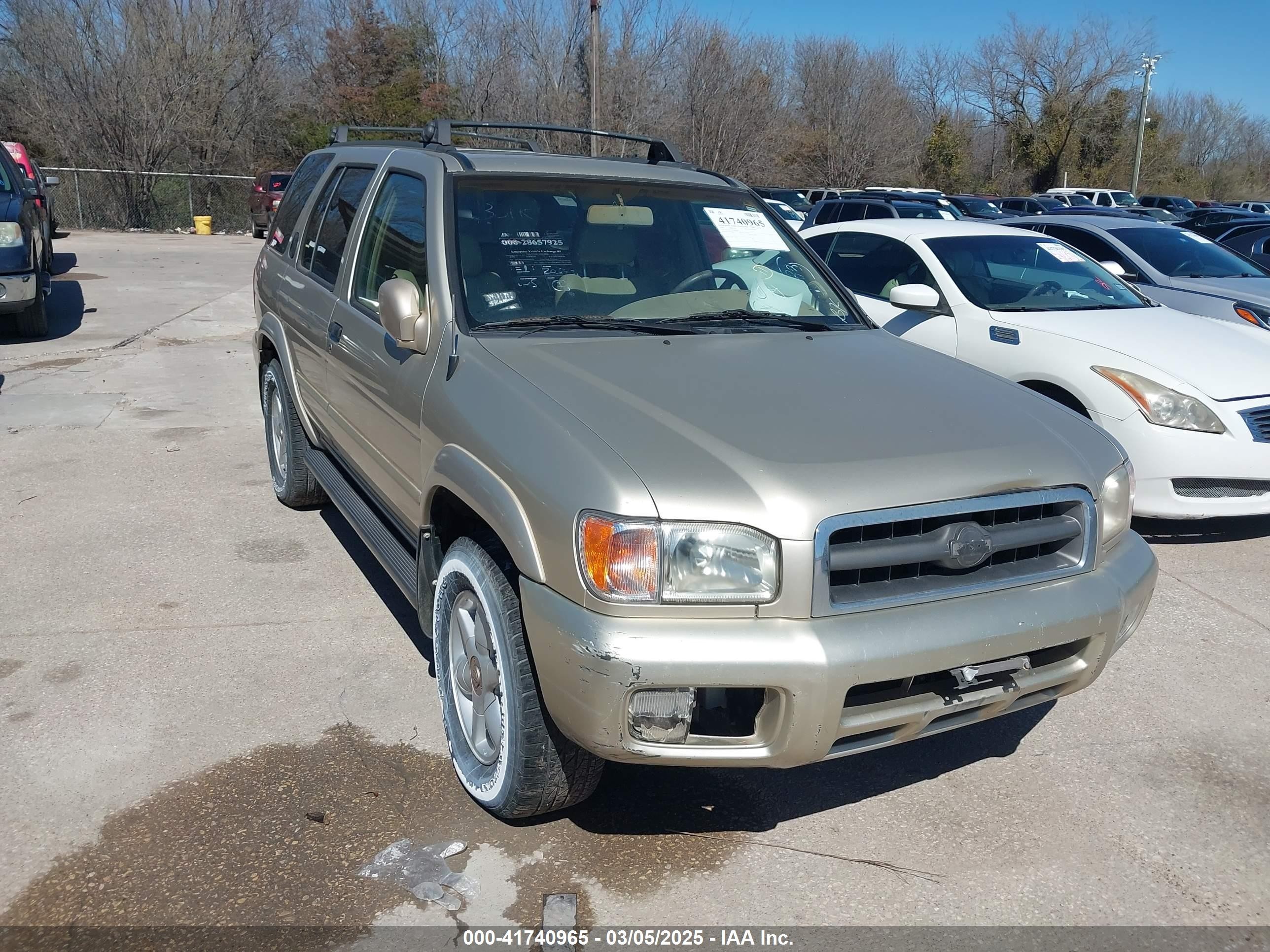 2000 Nissan Pathfinder XE, VIN JN8AR07Y6YW446544 — Not stated