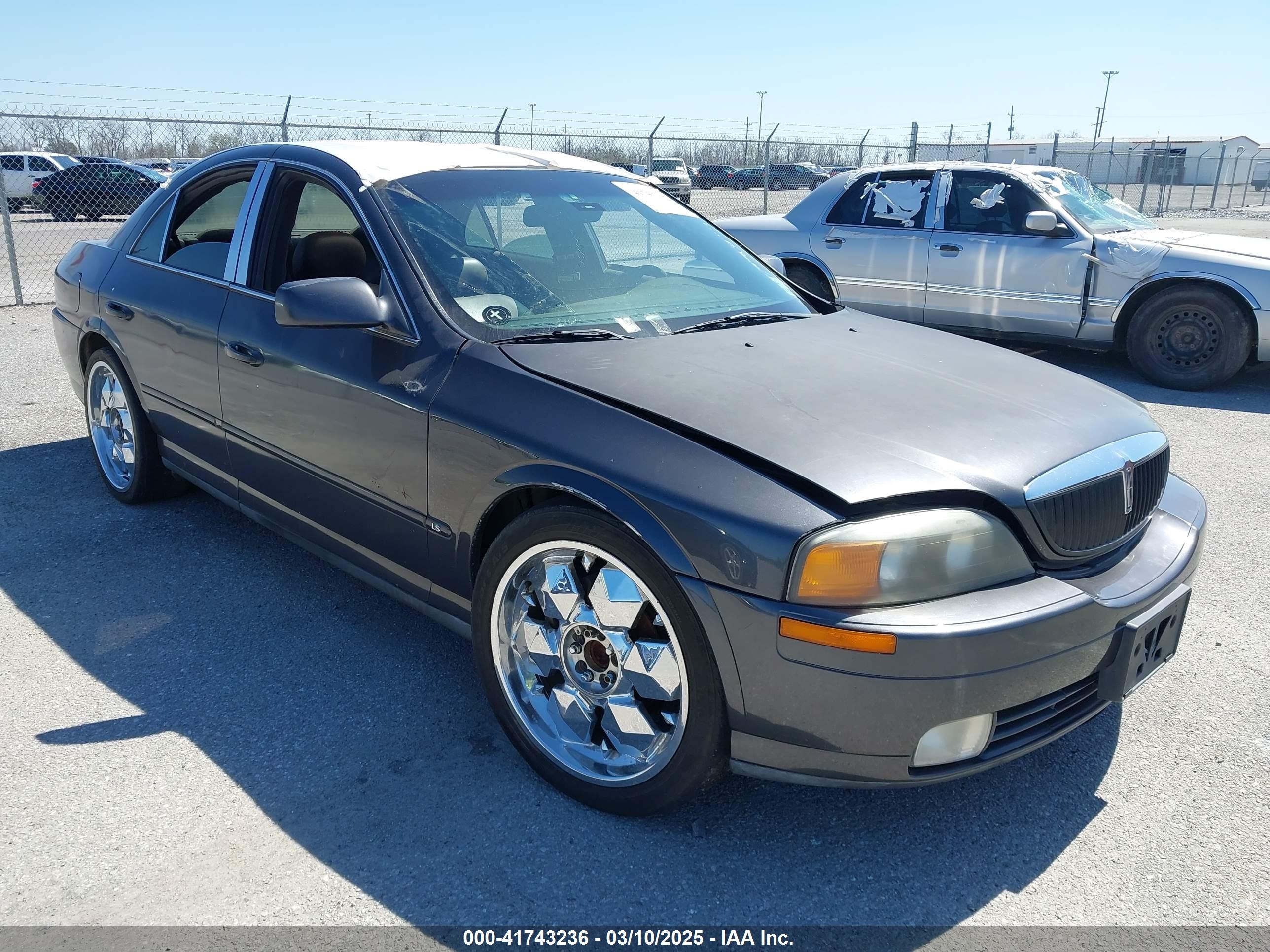 2001 Lincoln LS, VIN 1LNHM87A61Y649658 — Вода / потоп