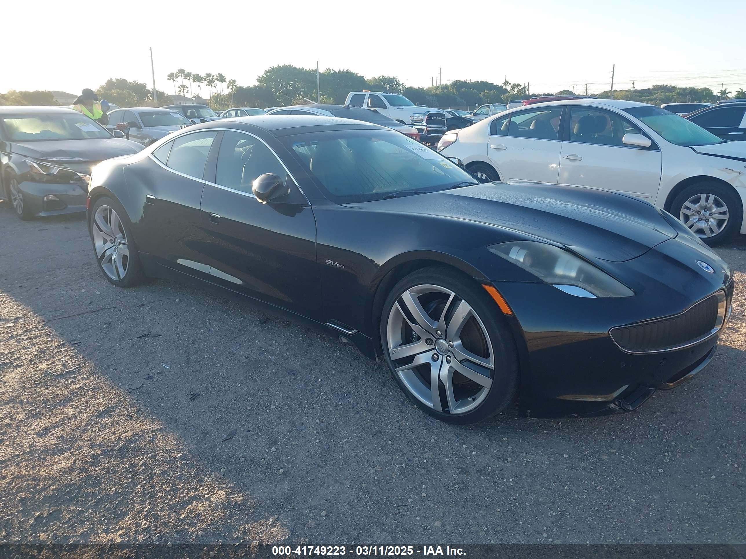 2012 Fisker Karma EcoSport, VIN YH4K14AA0CA000444 — Front end