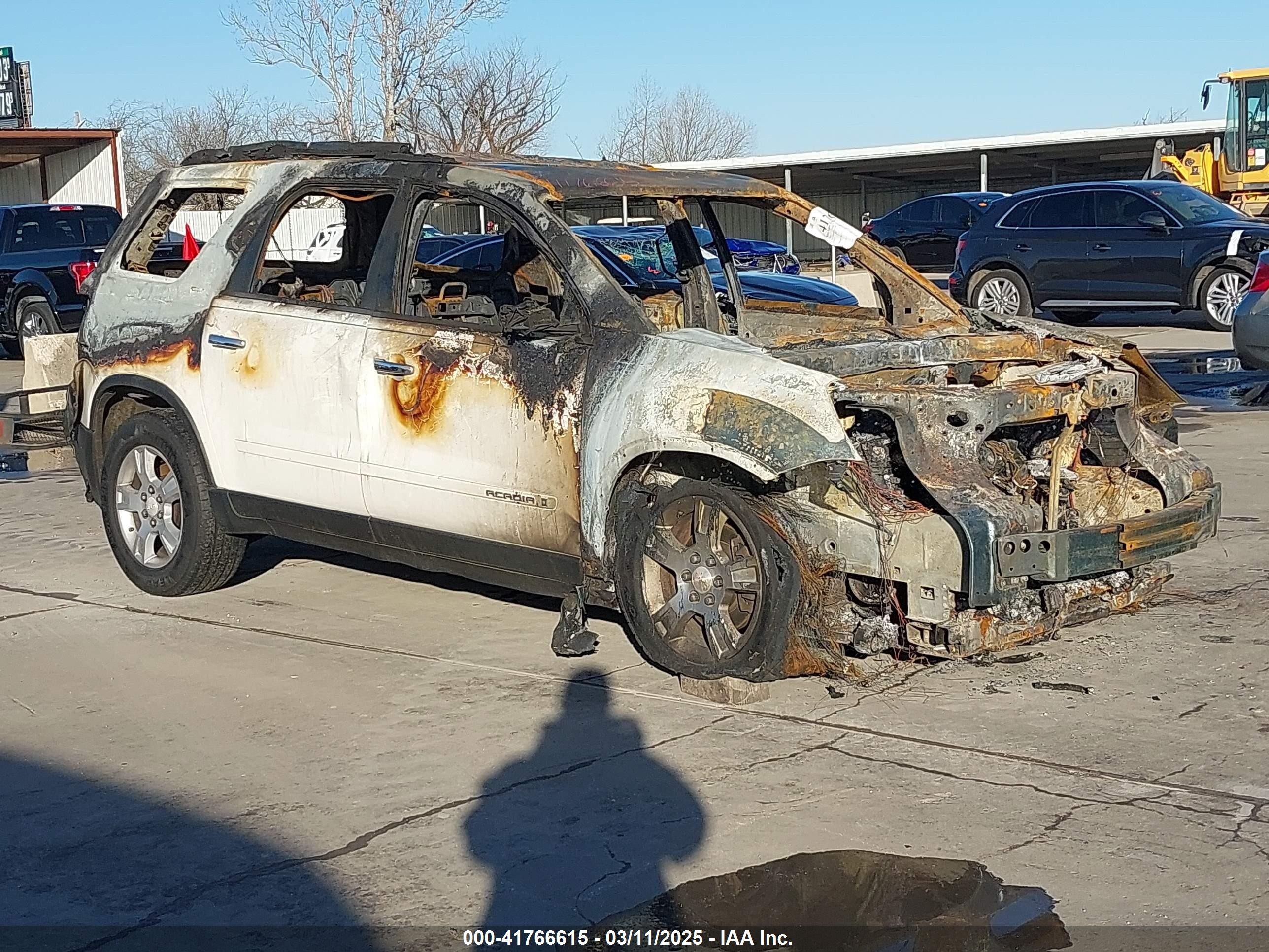 2007 GMC Acadia SLT, VIN 1GKER33777J175456 — Burn
