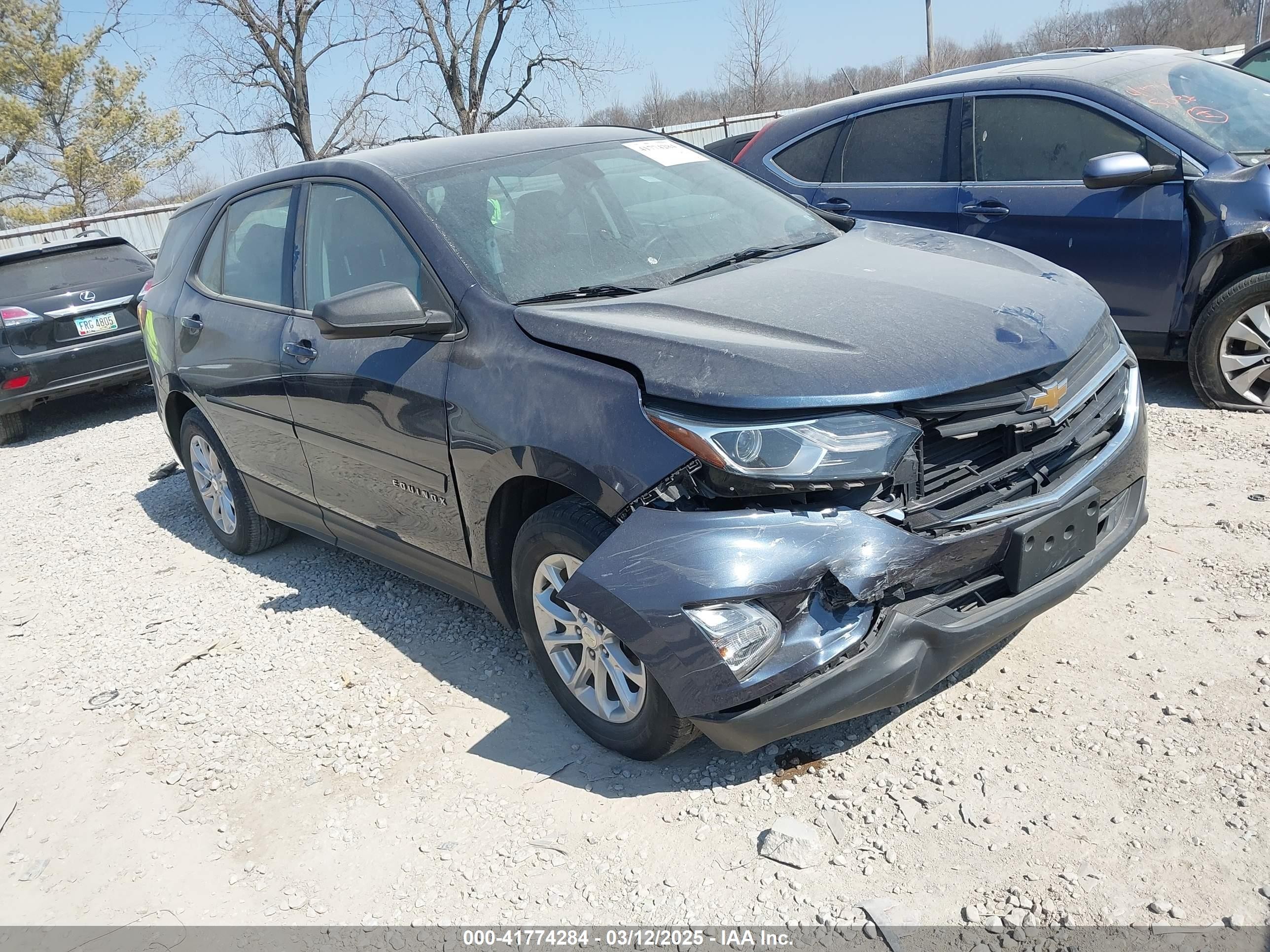2018 Chevrolet Equinox LS, VIN 3GNAXHEV9JL331125 — Front end