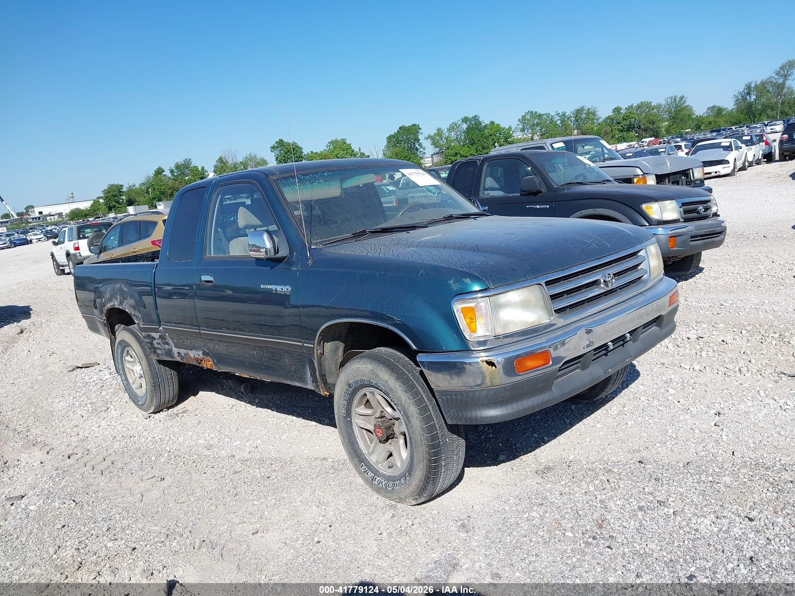 1997 Toyota T100 SR5, VIN JT4UN24D2V0034332 — All over