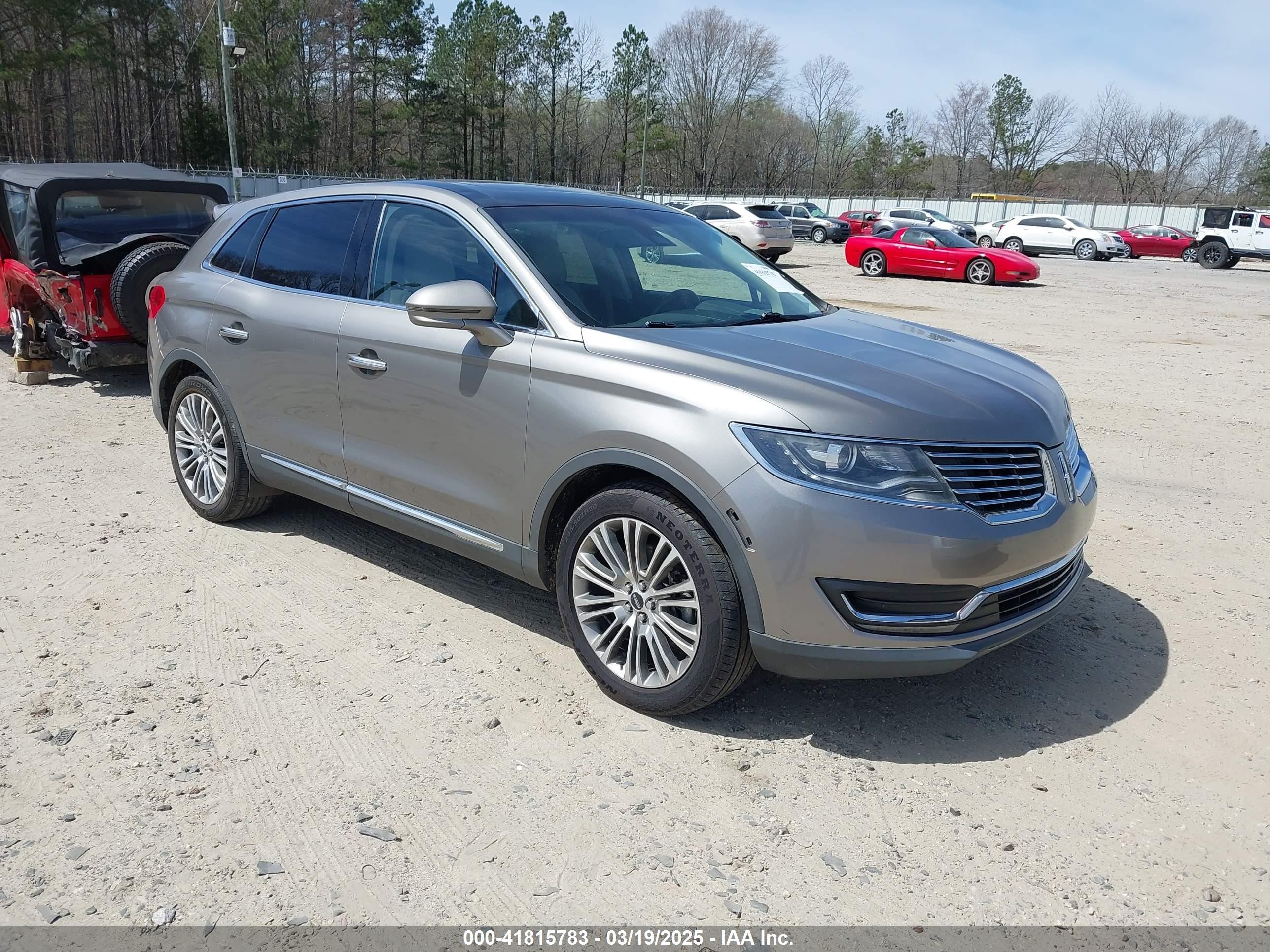2017 Lincoln MKX Reserve, VIN 2LMPJ8LR4HBL41092 — Fresh water flood